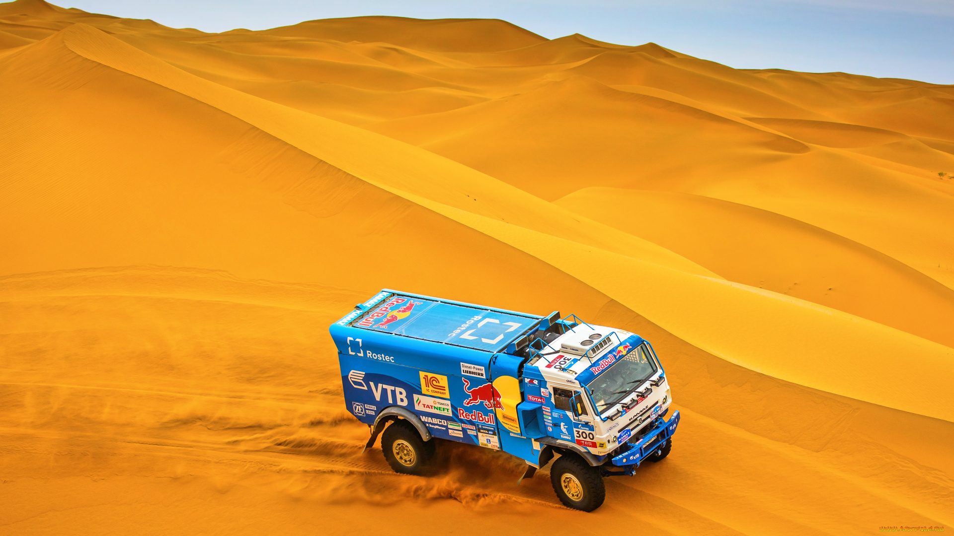спорт, авторалли, redbull, лучшие, золото, шёлковый, путь, мастер, россия, silk, way, дюна, пески, красота, природа, master, состязание, kamaz, rally, silkway, скорость, камаз, ралли, гонка, небо, бездорожье, грузовик, песок