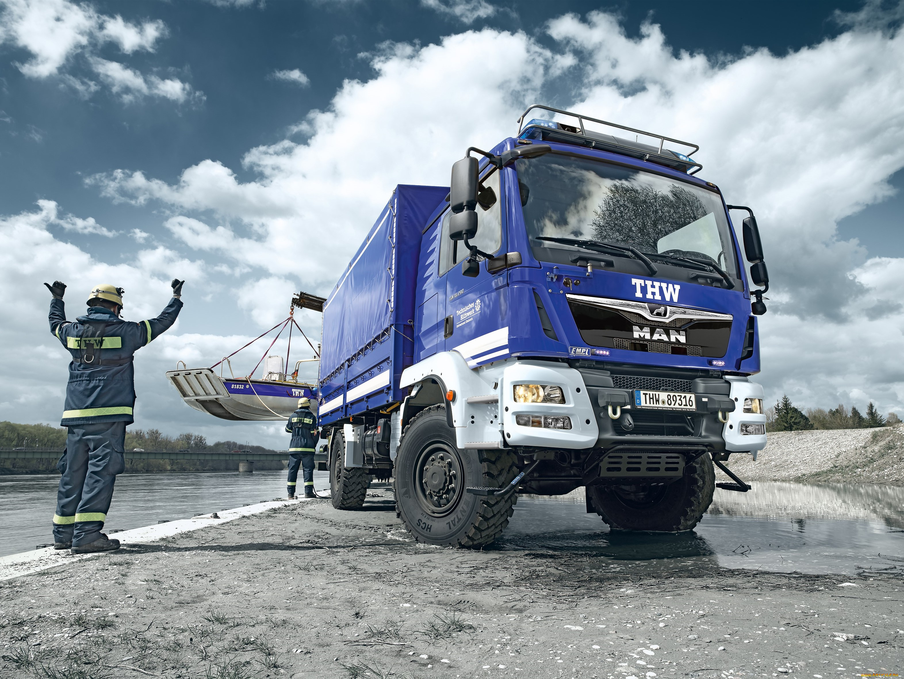 автомобили, man