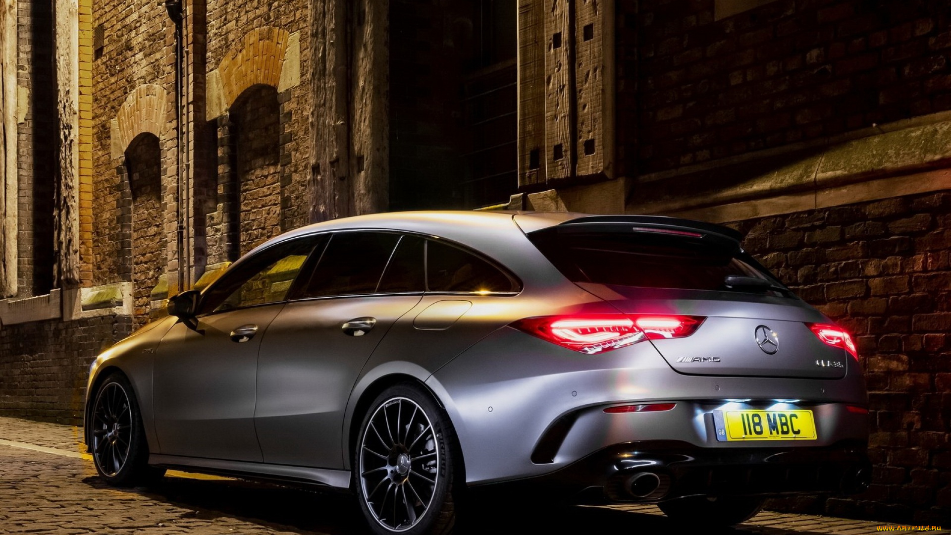 2020, mercedes, benz, cla35, amg, uk, автомобили, mercedes-benz, mercedes, benz, cla35, amg, британская, версия, улица, вид, сзади