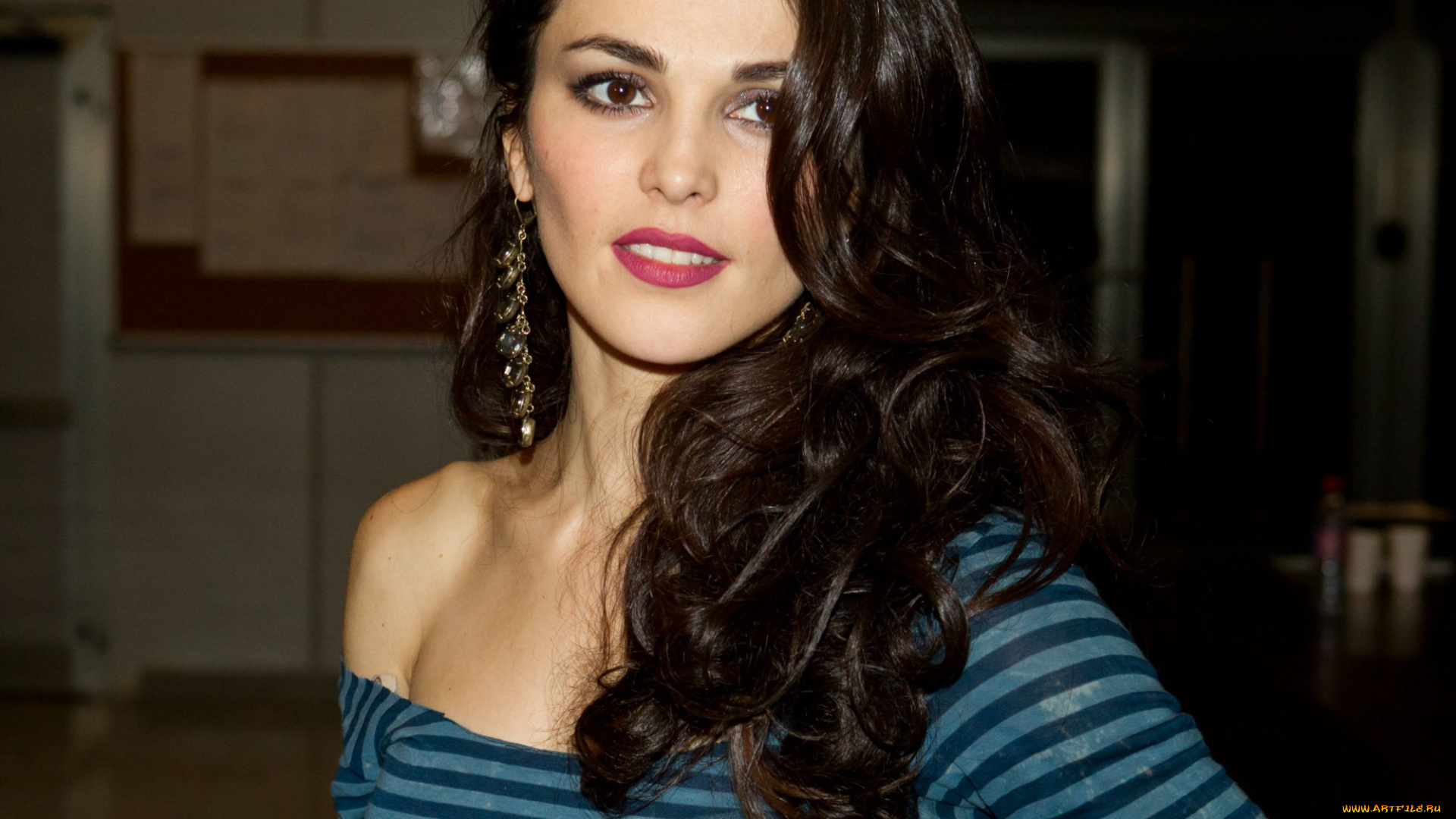 музыка, сати, казанова, певица, шатенка, топ