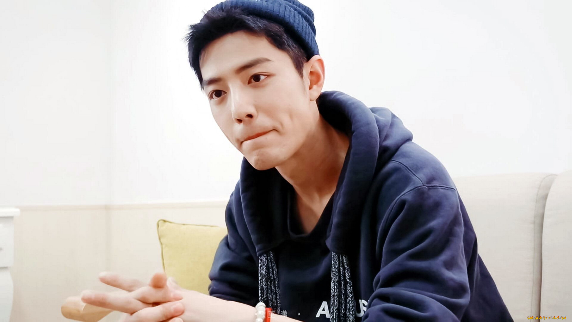 мужчины, xiao, zhan, актер, шапка, толстовка, диван