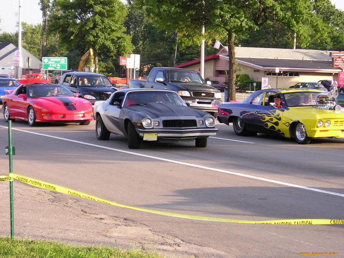 автомобили, разные, вместе