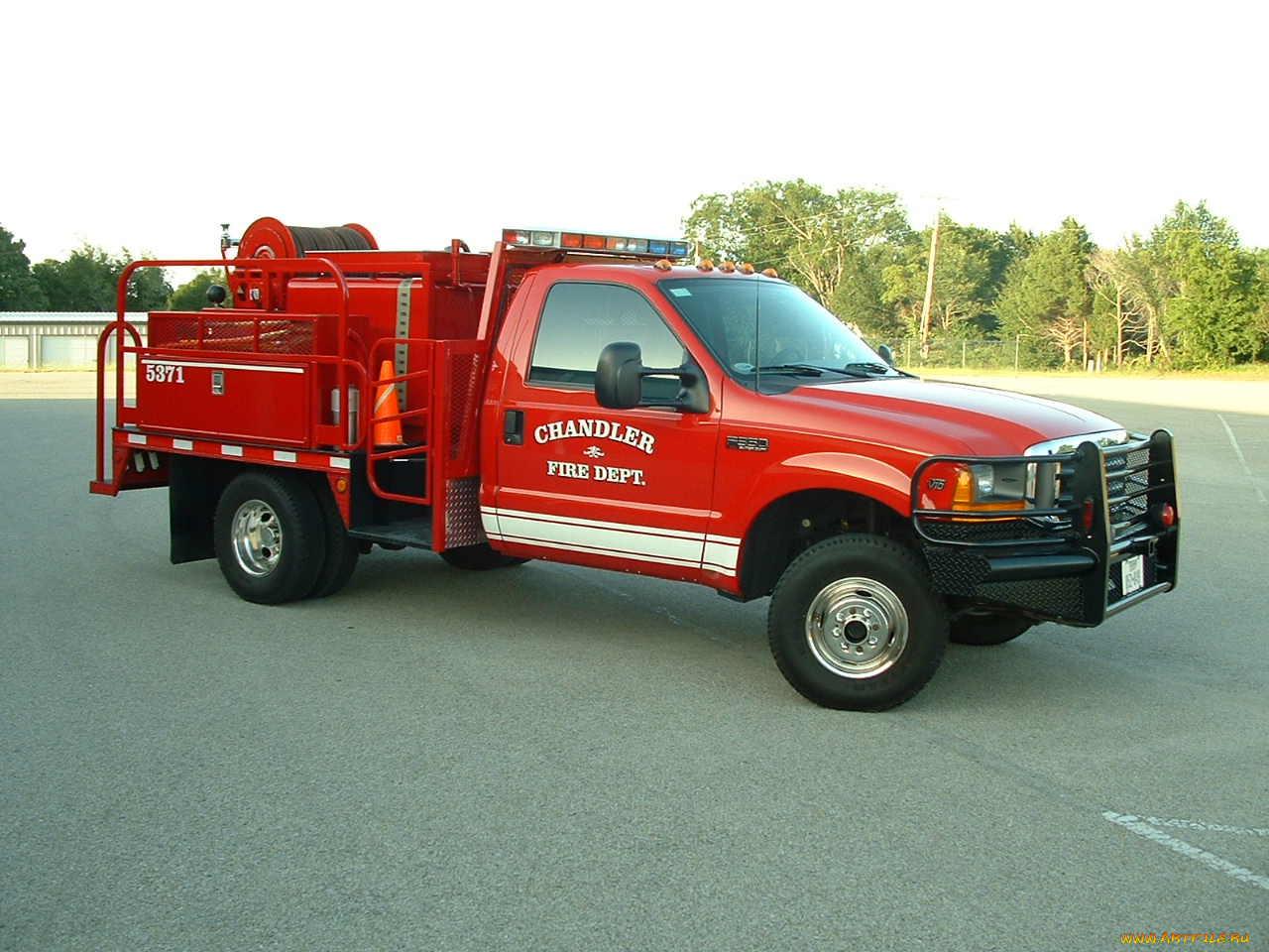 автомобили, пожарные, машины