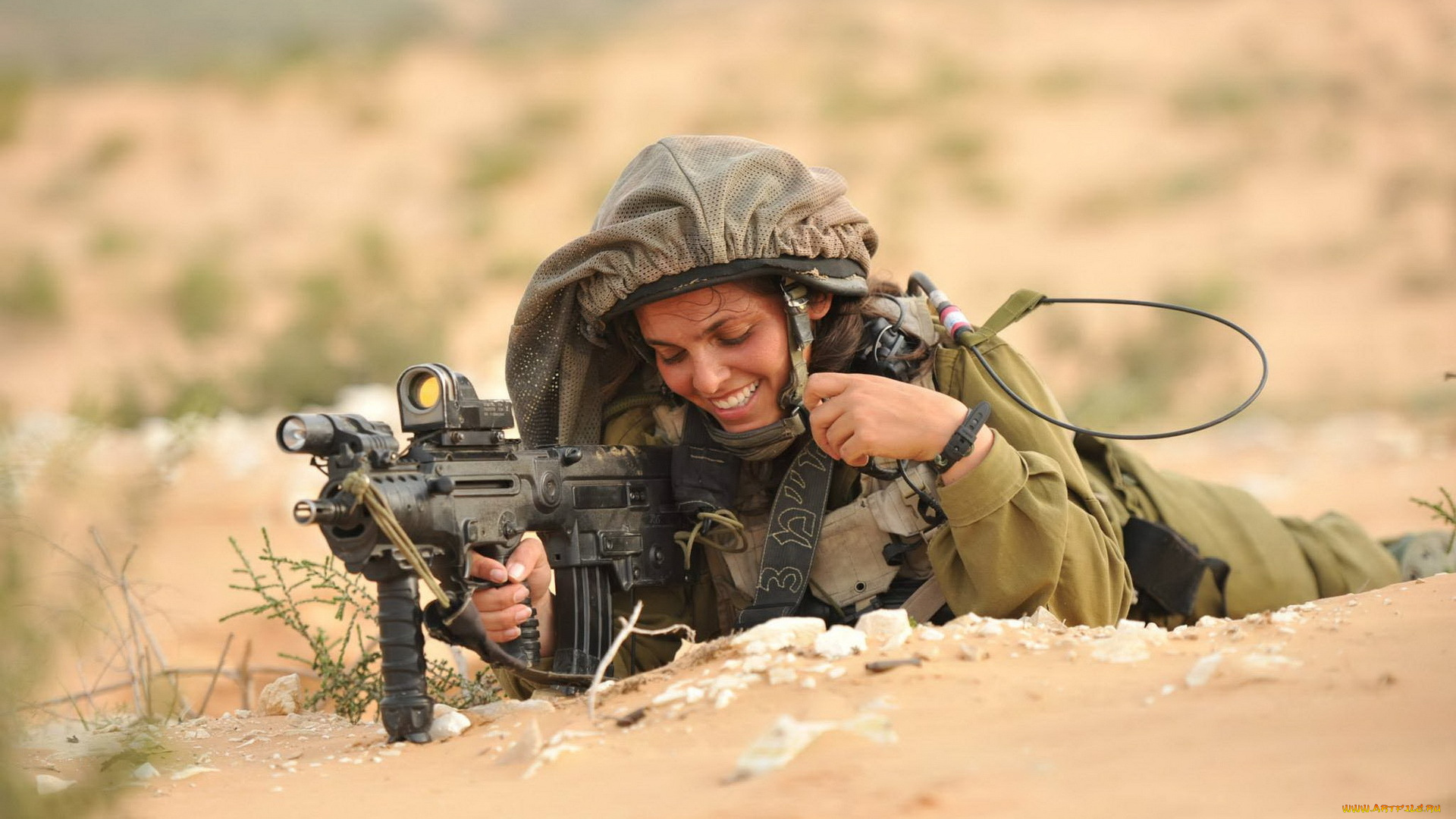 девушки, -unsort, , девушки, с, оружием, улыбка