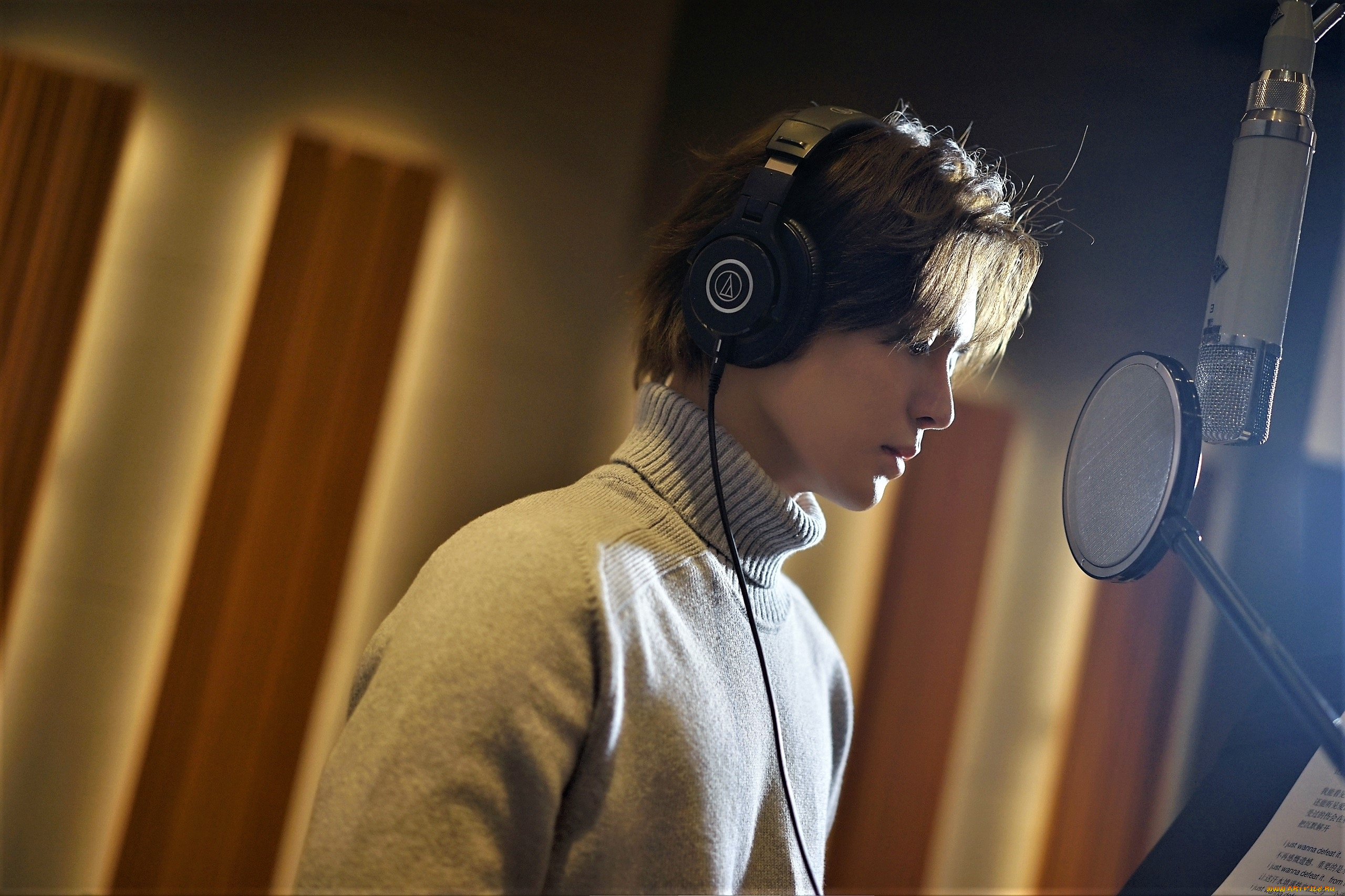 мужчины, hou, ming, hao, актер, наушники, свитер, микрофон, студия