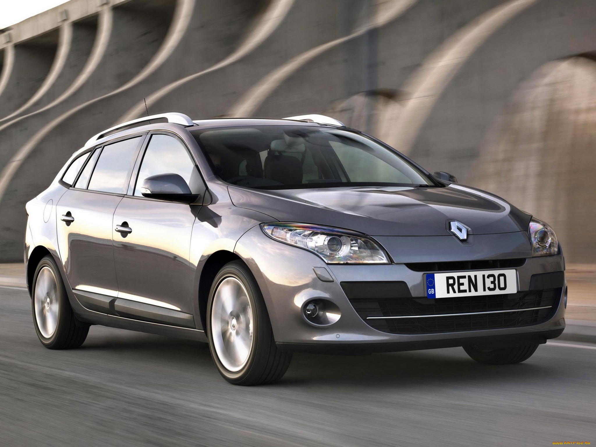 автомобили, renault
