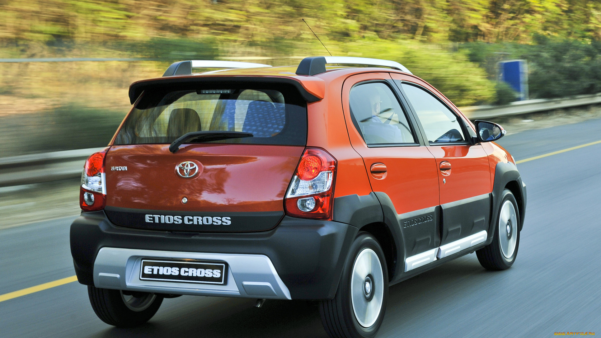 автомобили, toyota, cross, etios, красный, 2014г, za-spec