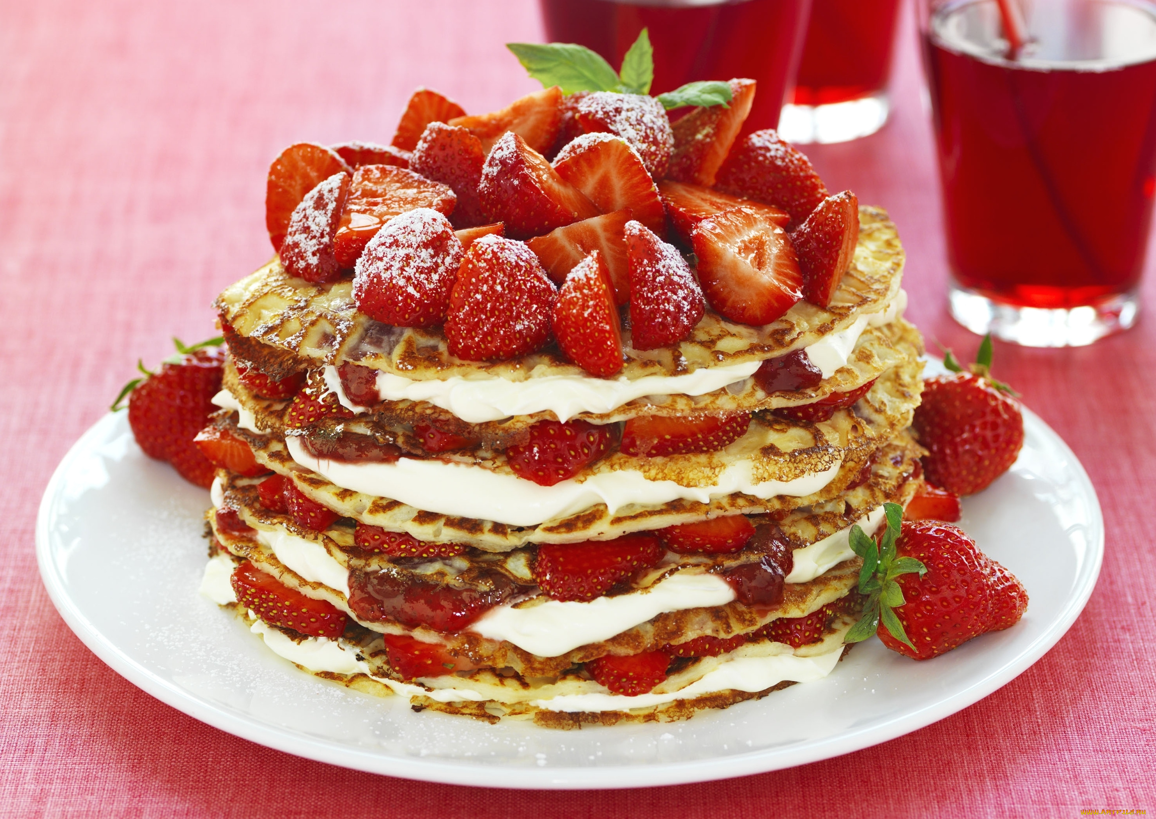 еда, блины, , оладьи, тортик, клубника