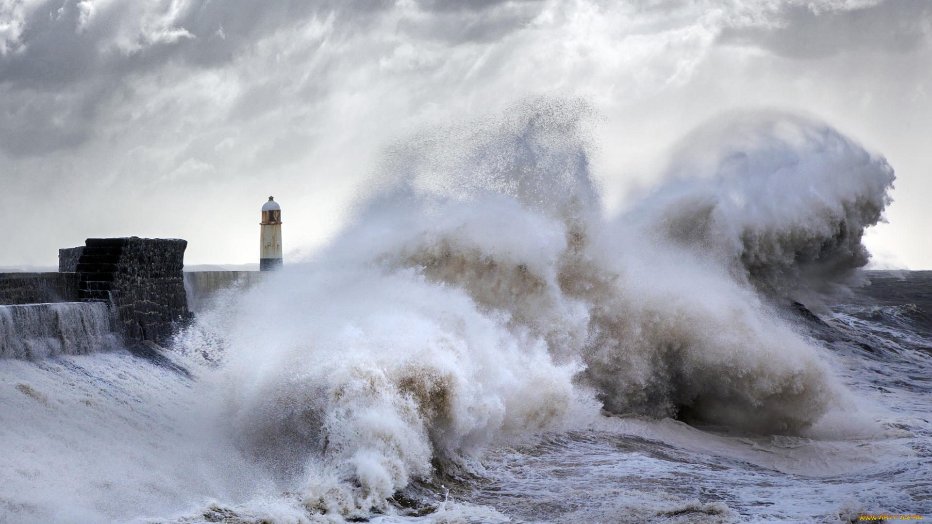 природа, стихия, врлна, маяк, мол, пена, брызги