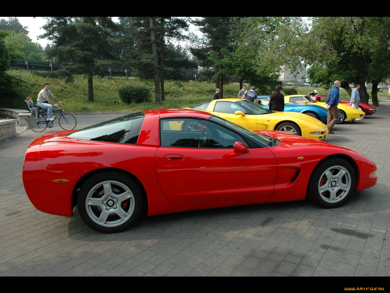 автомобили, выставки, уличные, фото