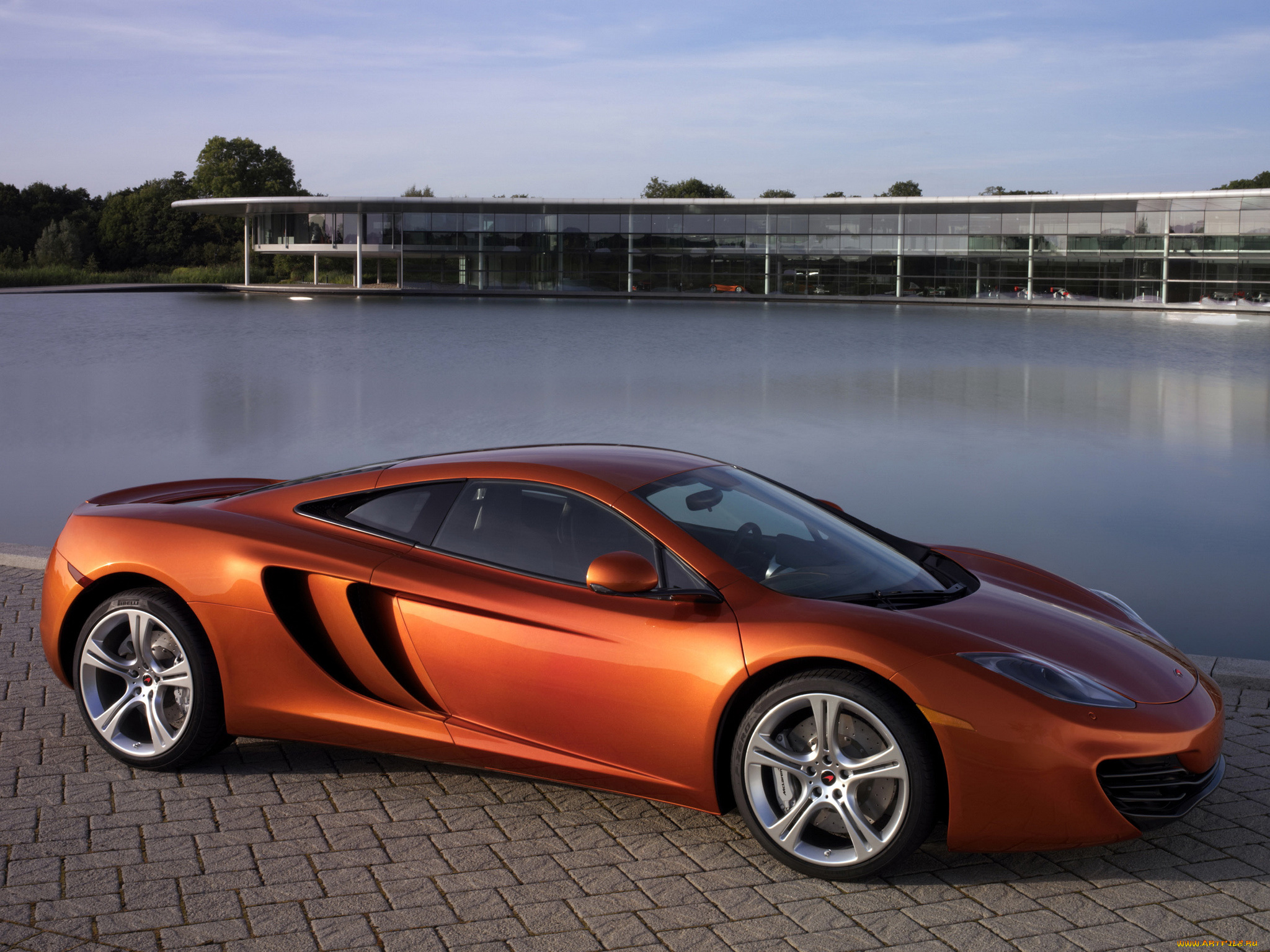 автомобили, mclaren