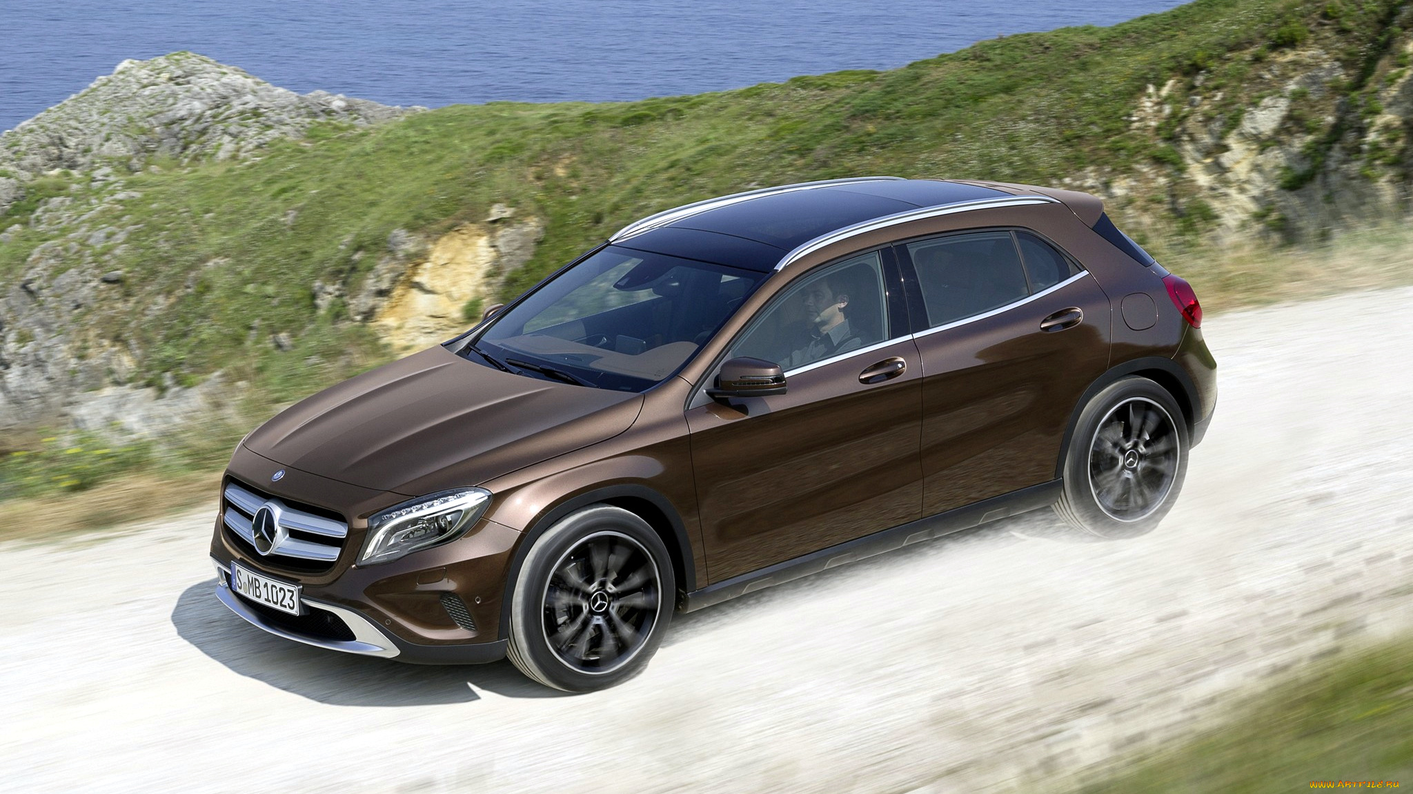 mercedes, gla, автомобили, benz, двигатели, автобусы, грузовики, легковые, подразделение, daimler, ag, германия, mercedes-benz