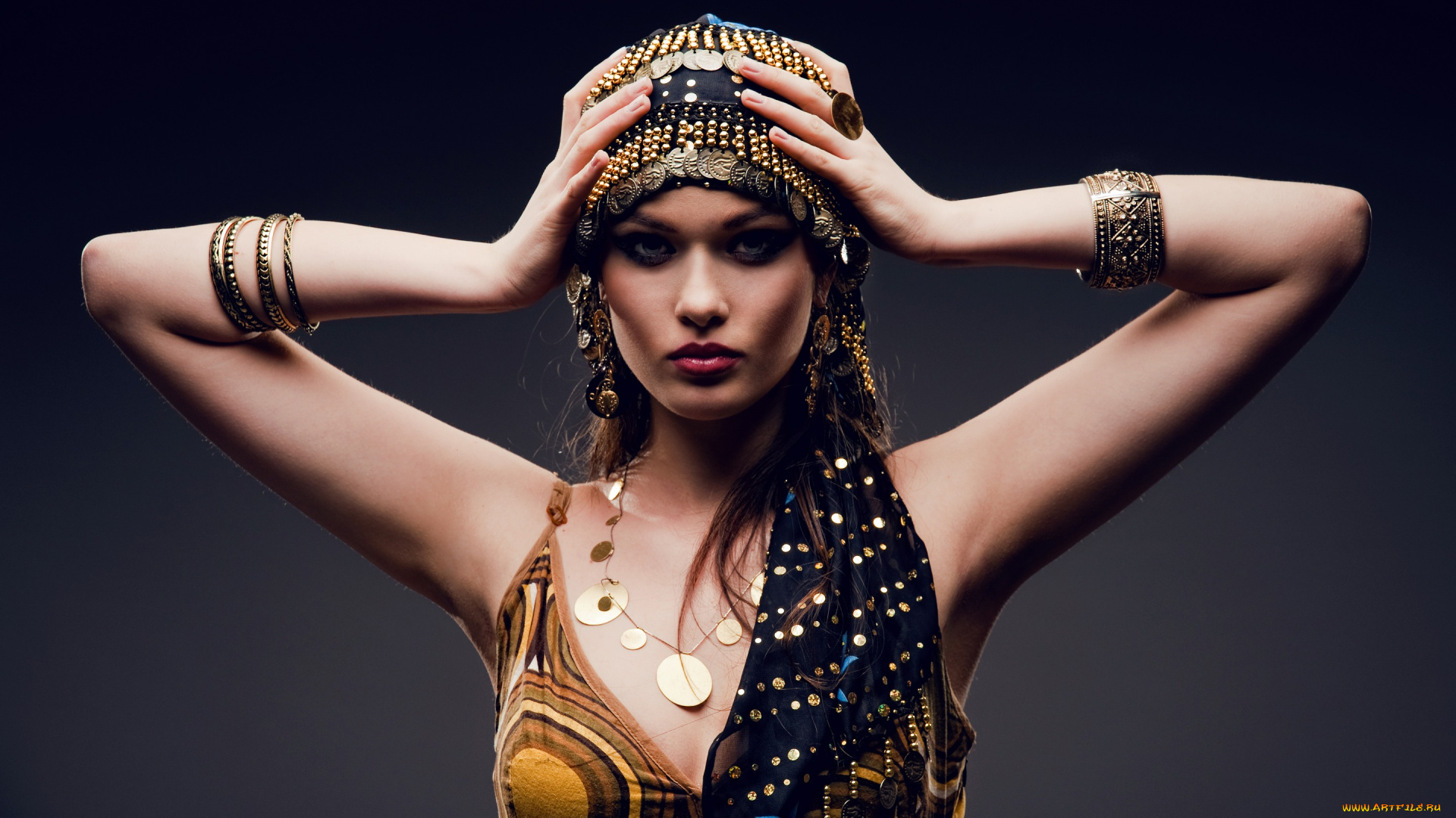 девушки, -unsort, , брюнетки, , шатенки, украшения, взгляд, девушка, фон