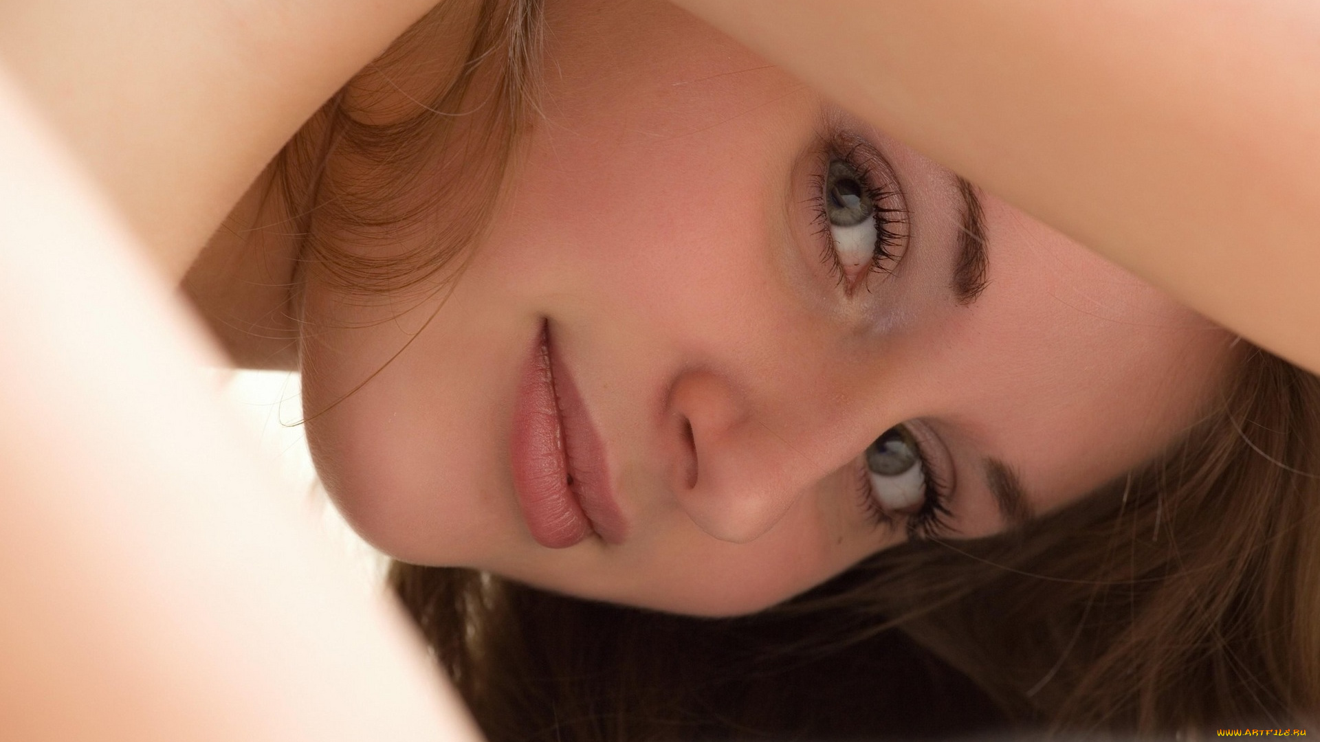 девушки, -unsort, , лица, , портреты, ракурс, взгляд, улыбка