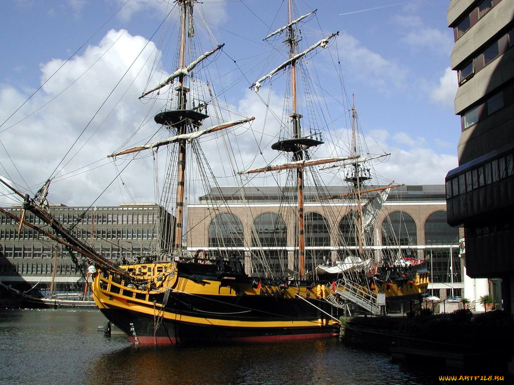 корабли, парусники