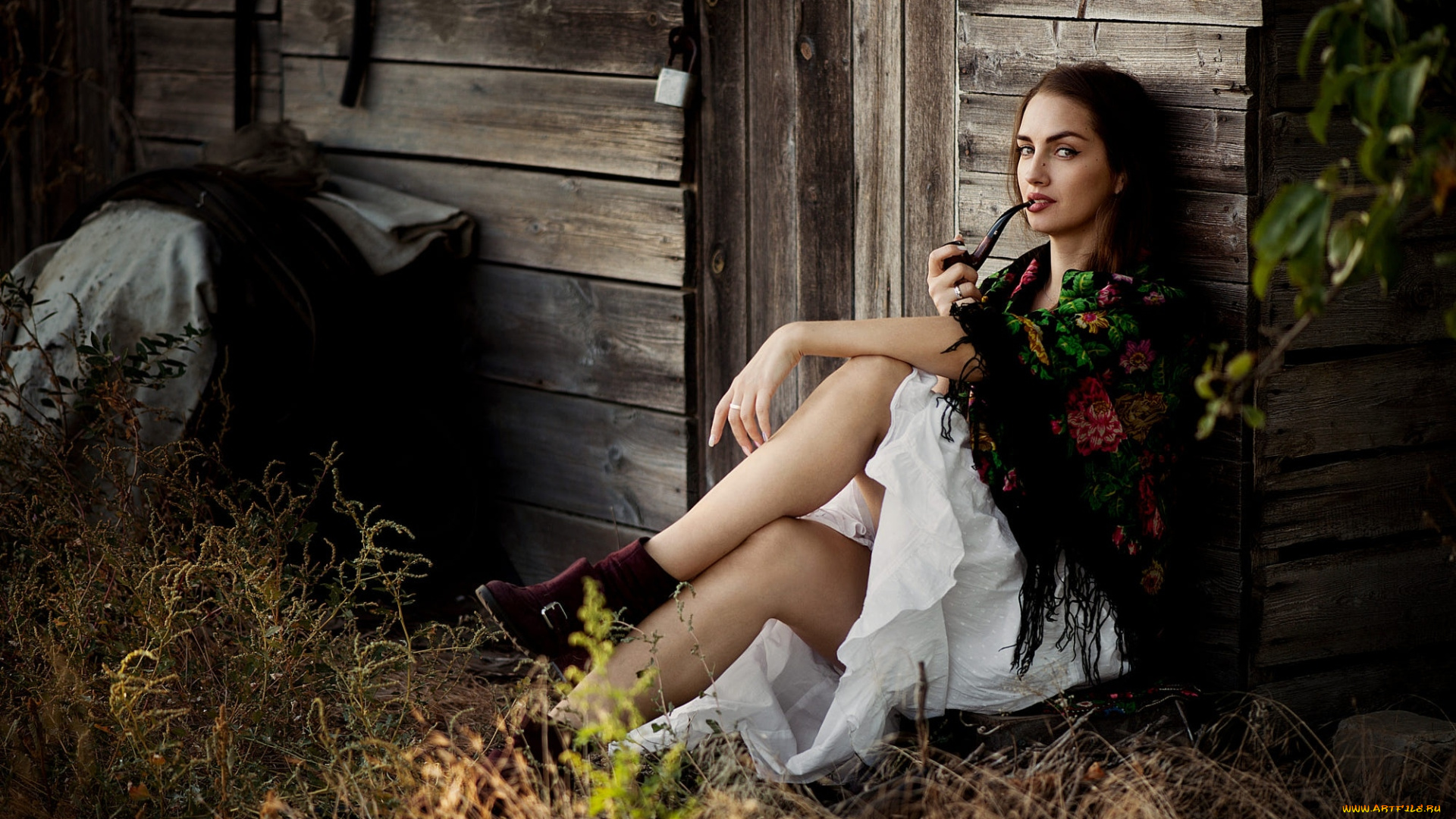 девушки, -, брюнетки, , шатенки, брюнетка, поза, платок, трубка