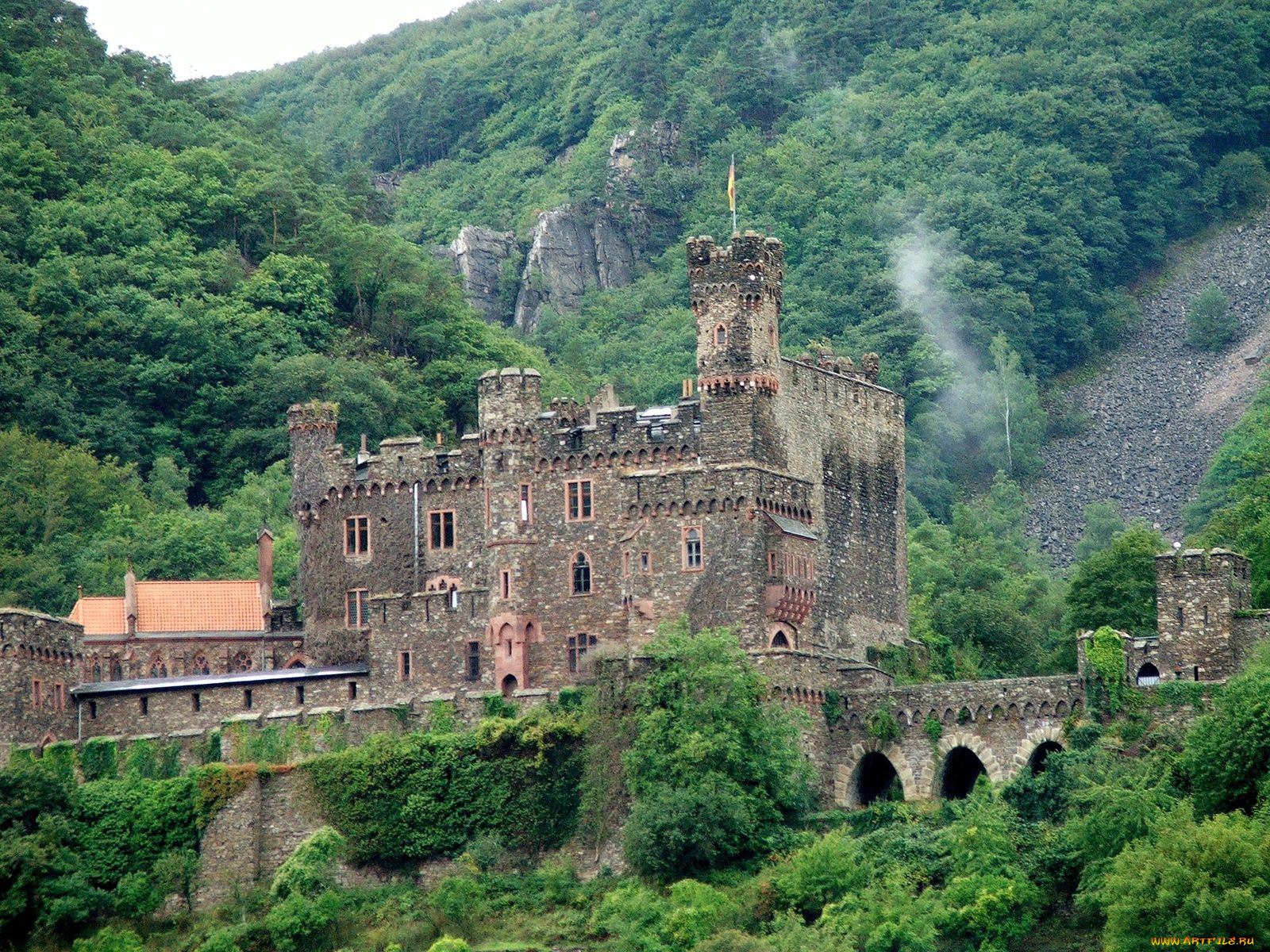 города, дворцы, замки, крепости