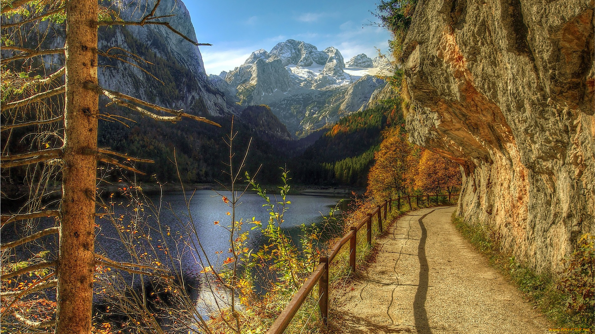 природа, дороги, деревья, кустарник, горы, озеро, дорога