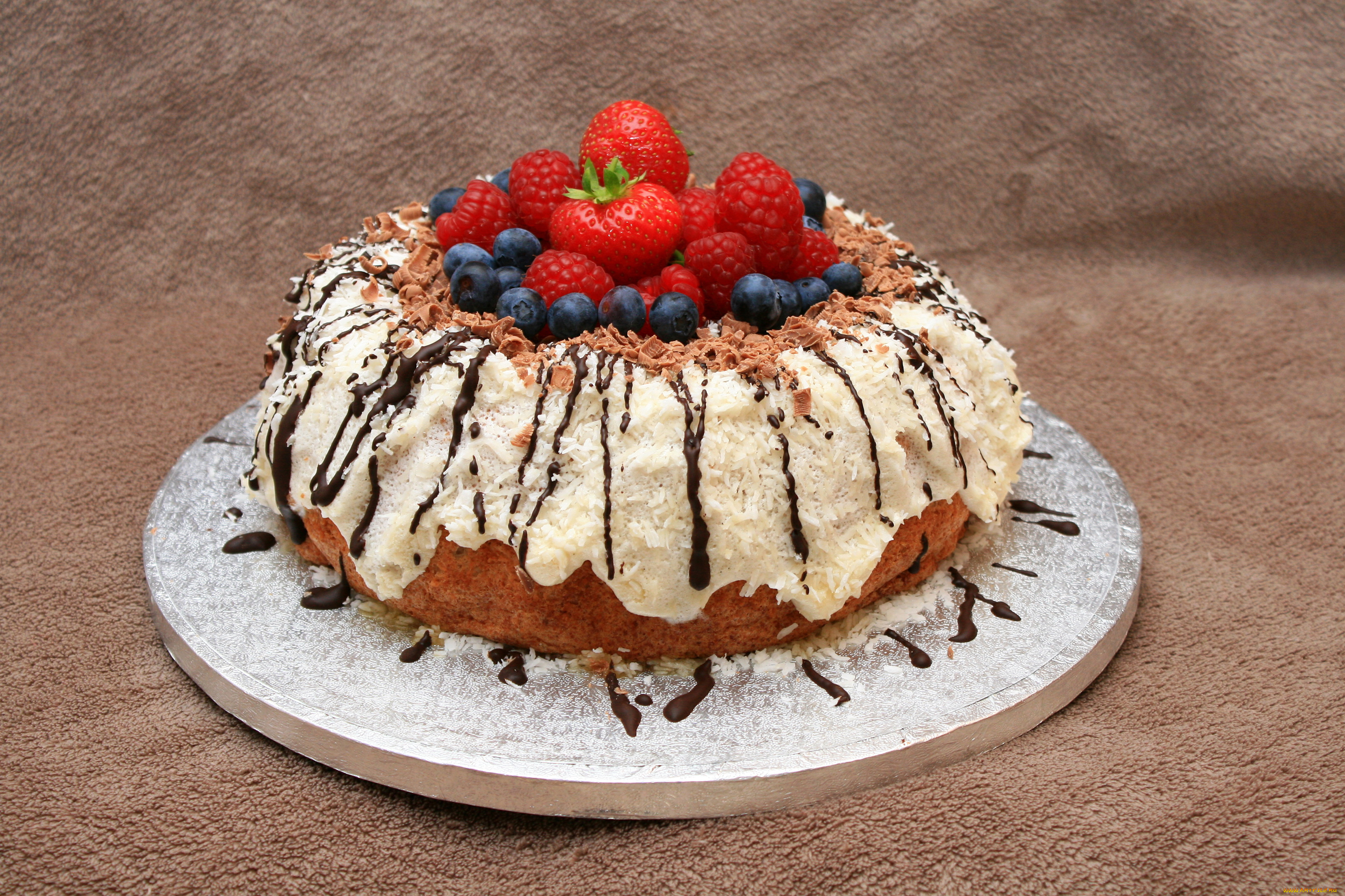 еда, пироги, выпечка, кекс, клубника, черника