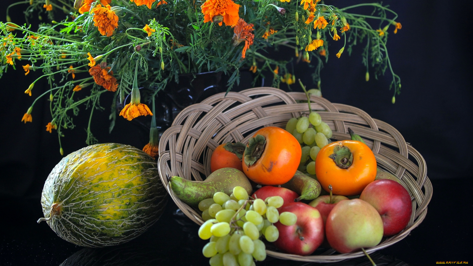 еда, фрукты, , ягоды, бархатцы, дыня, груша, виноград, хурма, яблоко