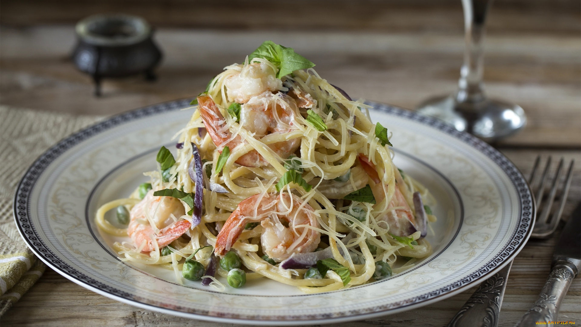 еда, салаты, , закуски, салат, паста, креветки, горошек, капуста, ложка, вилка, тарелка