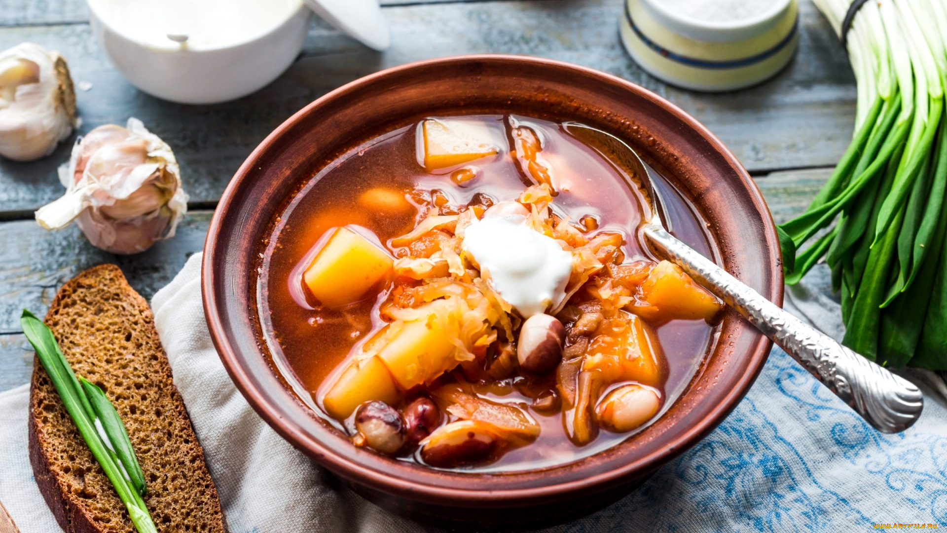 еда, вторые, блюда, хлеб, борщ, миска, чеснок