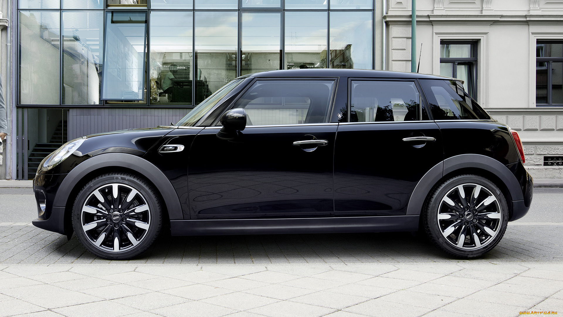 автомобили, mini