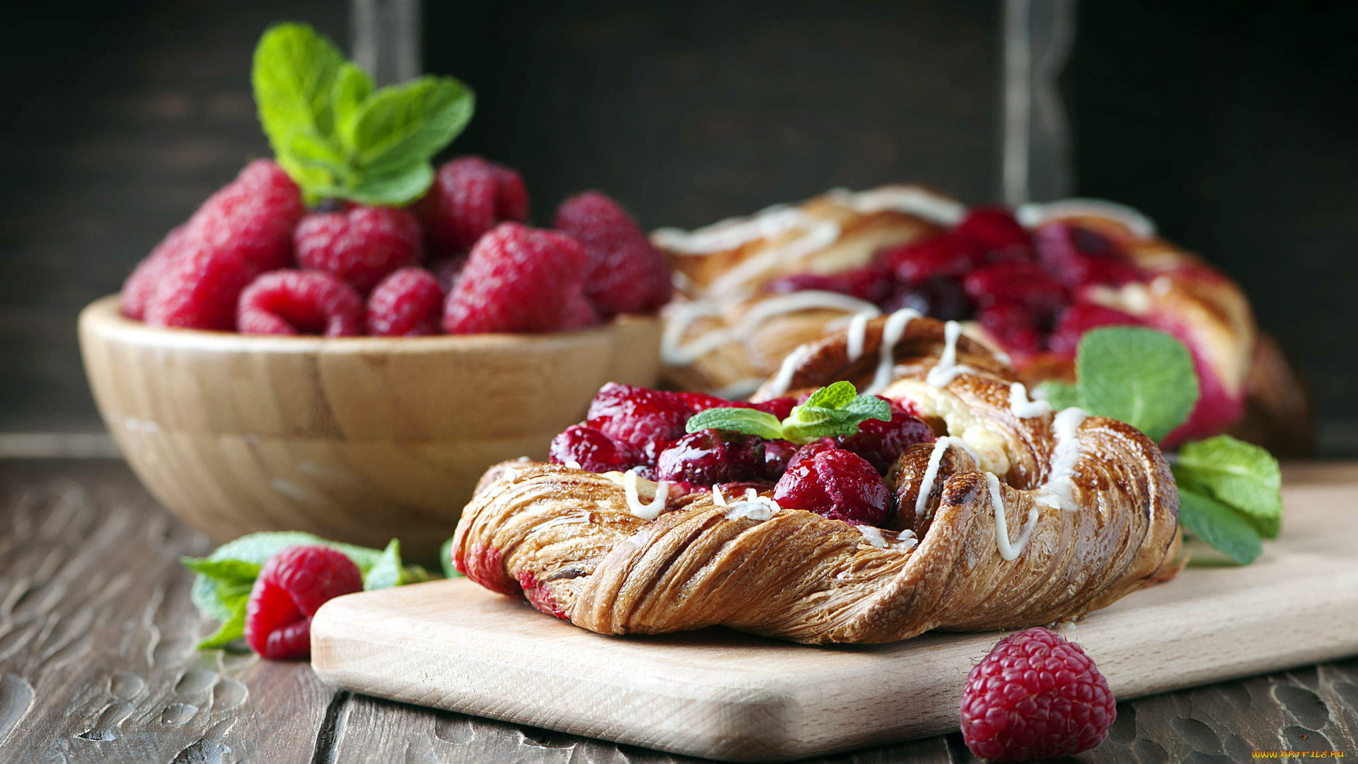 еда, хлеб, , выпечка, слойка, мята, малина