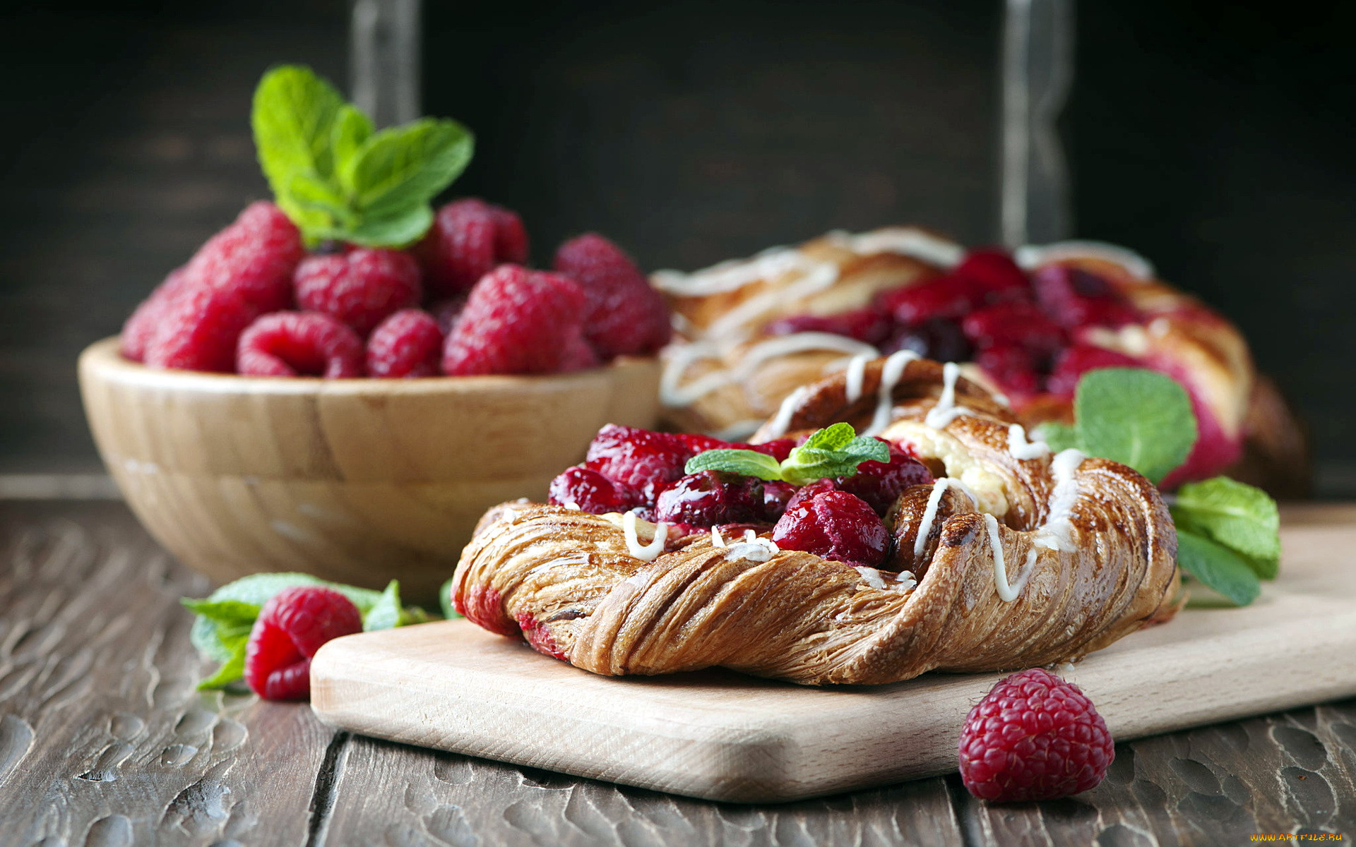 еда, хлеб, , выпечка, слойка, мята, малина