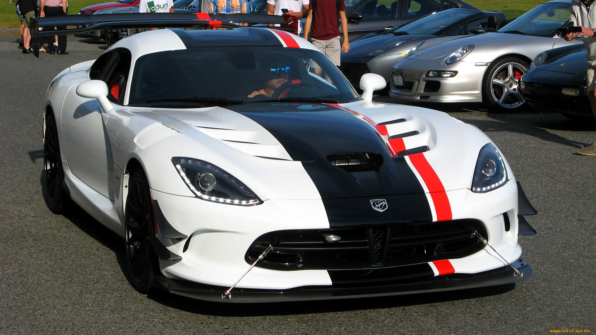 dodge, viper, автомобили, выставки, и, уличные, фото, белый, парковка, люди