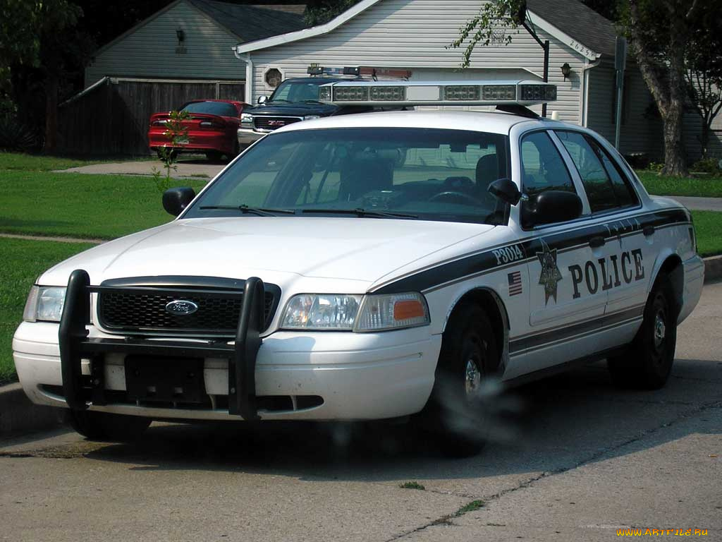 автомобили, полиция