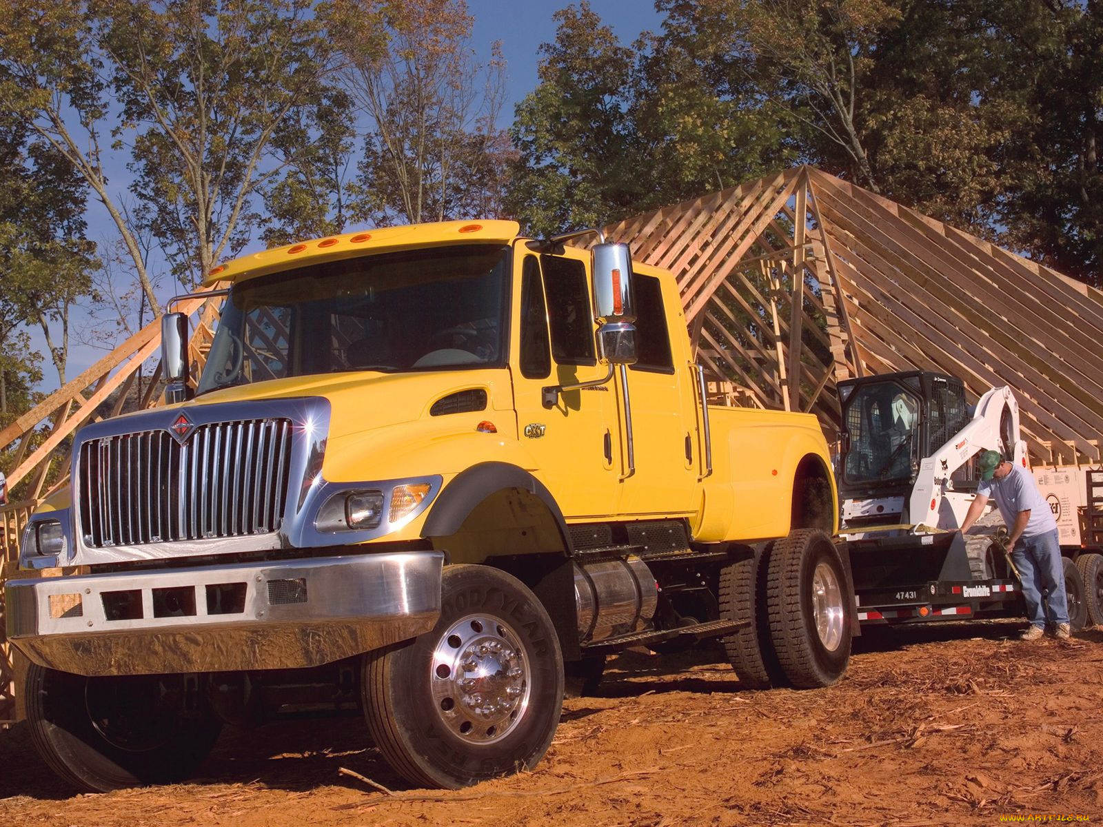 автомобили, international