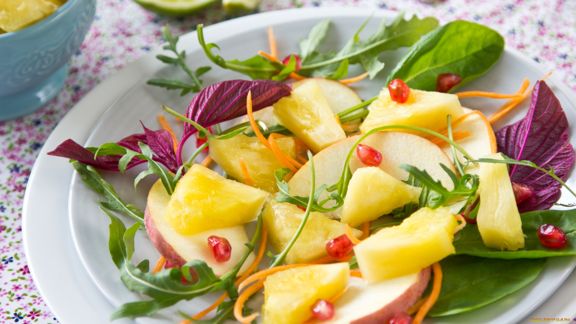 еда, салаты, , закуски, гранат, яблоки, ананас, салат