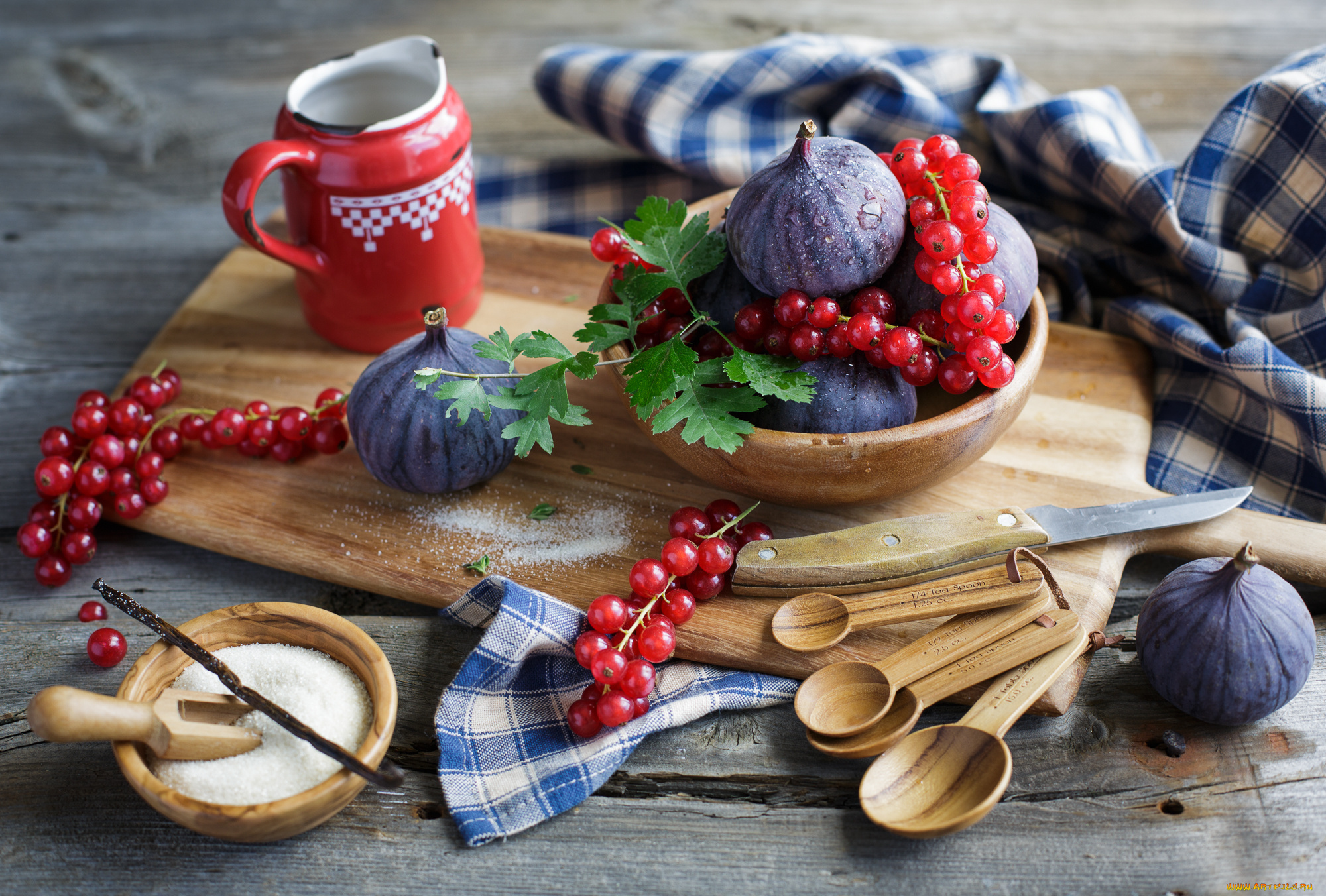 еда, фрукты, , ягоды, инжир, красная, смородина, ягоды, сахар, натюрморт