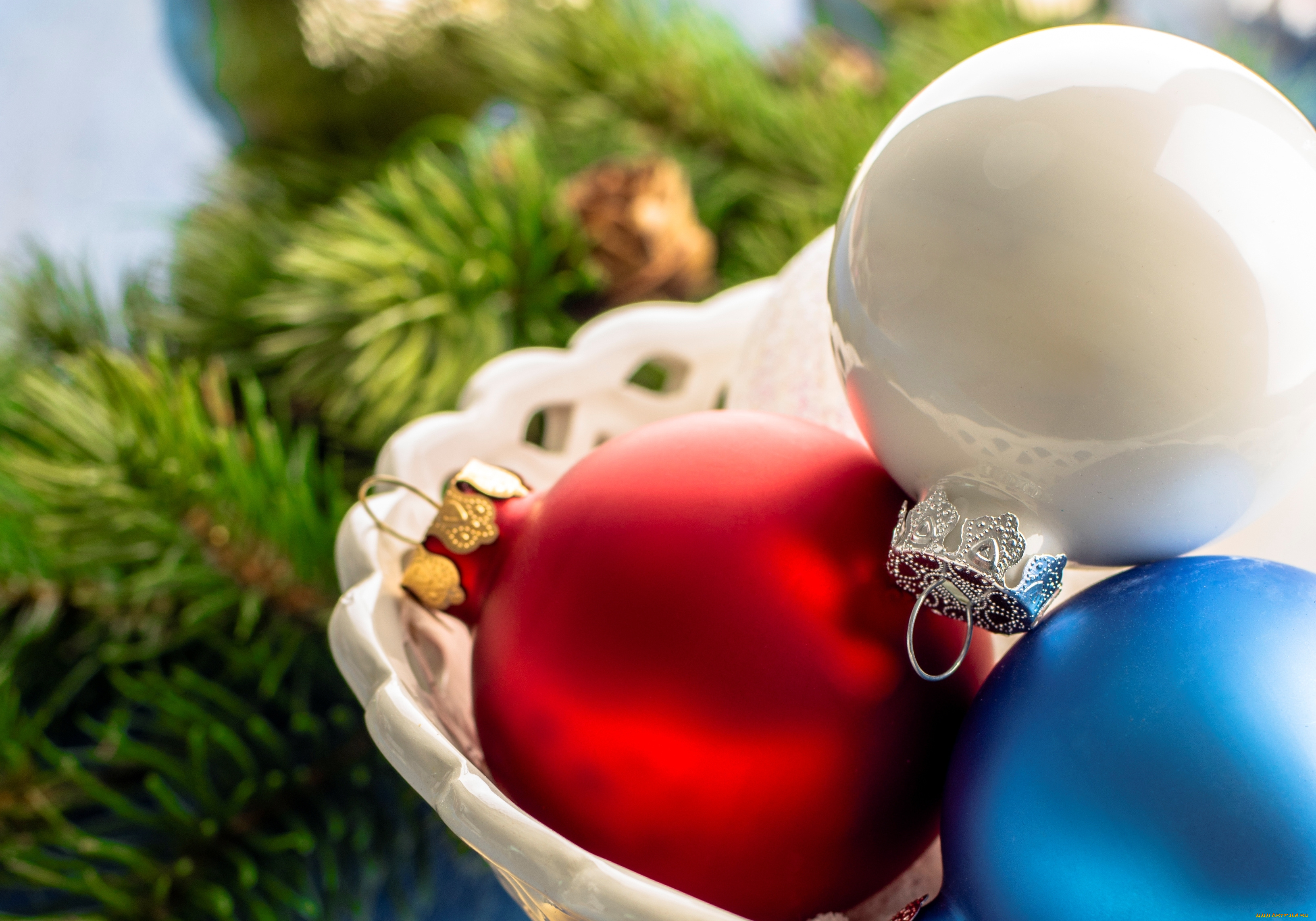 праздничные, шарики