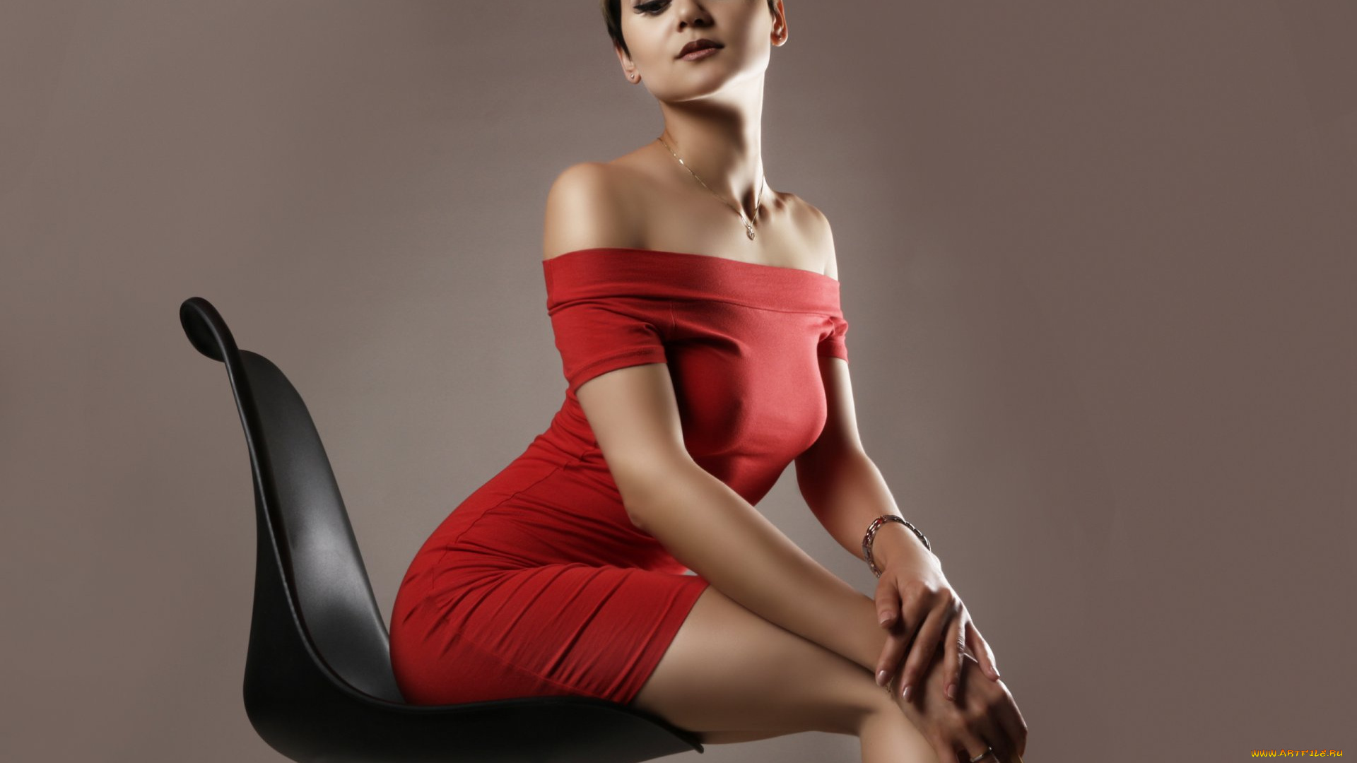 kloe, love, девушки, -, брюнетки, , шатенки, девушка, женщина, шатенка, темноволосая, сексуальная, модель, звезда, позирует, попа, грудь, ножки, разная, обувь, верхняя, стильная, одежда, нижнее, эротическое, бельё, трусы, лифчик, колготки, чулки, аксессуары, макияж, и, множество, элементов, на, фотографии