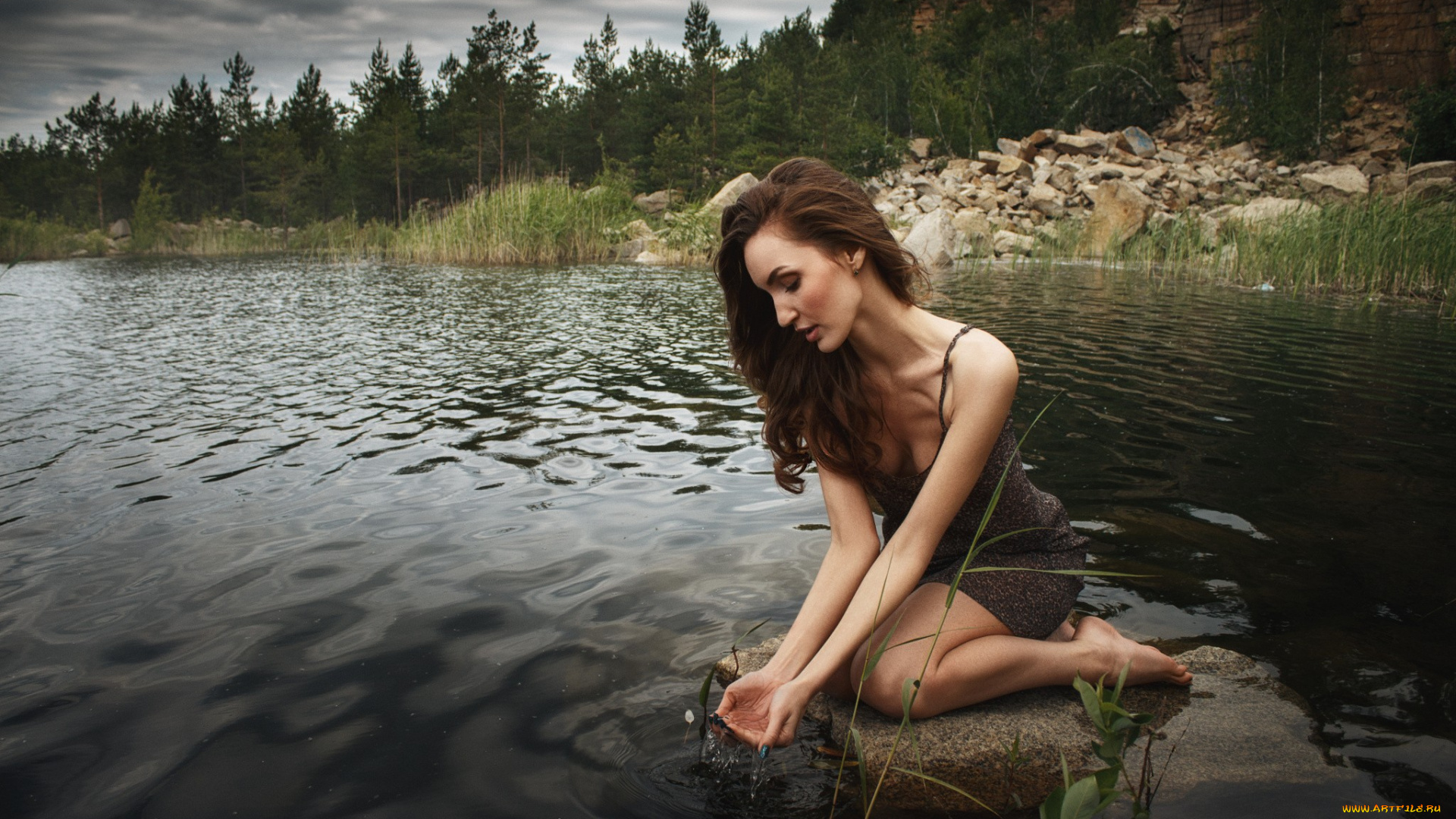 красивая, девушка, девушки, -, брюнетки, , шатенки, девушка, женщина, шатенка, темноволосая, сексуальная, модель, звезда, позирует, разная, обувь, верхняя, стильная, одежда, нижнее, эротическое, бельё, трусы, лифчик, колготки, чулки, аксессуары, макияж, и, множество, элементов, на, фотографии