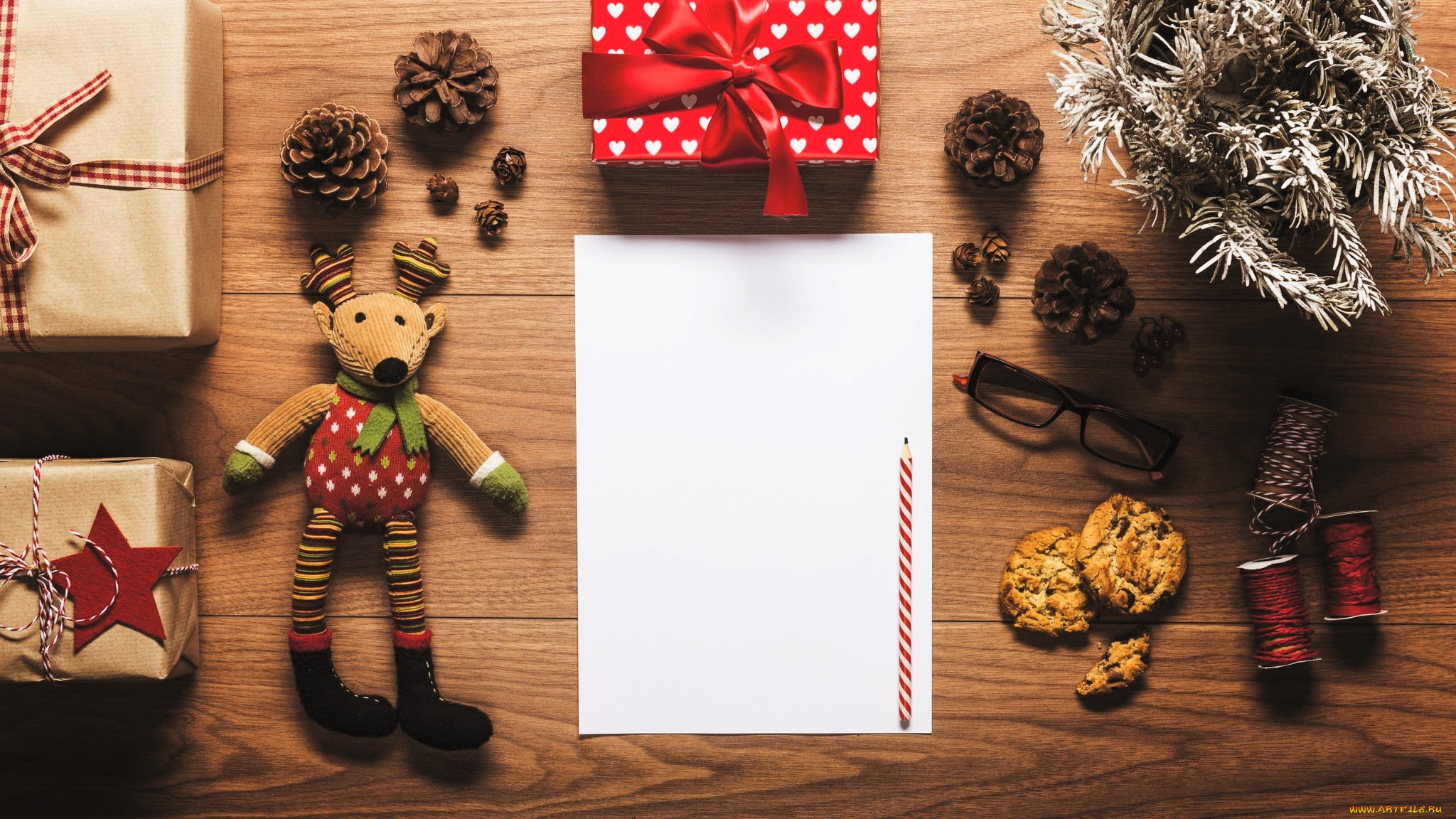 праздничные, подарки, и, коробочки, подарки, фигурка, шишки, нитки, печенье, очки, бумага