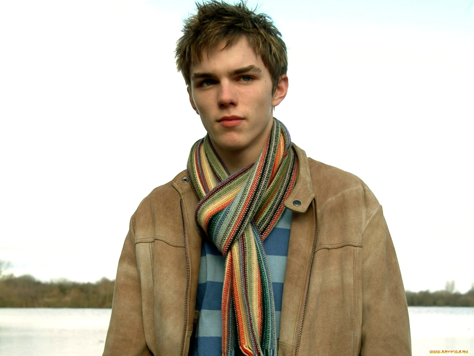 nicholas, hoult, мужчины