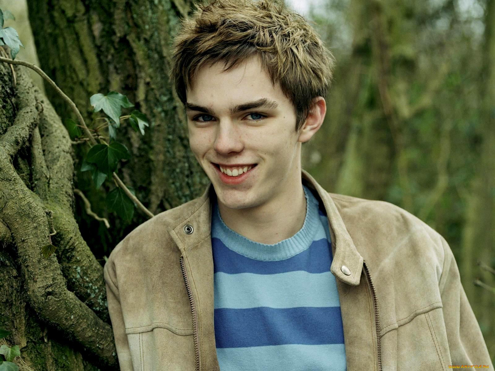 nicholas, hoult, мужчины