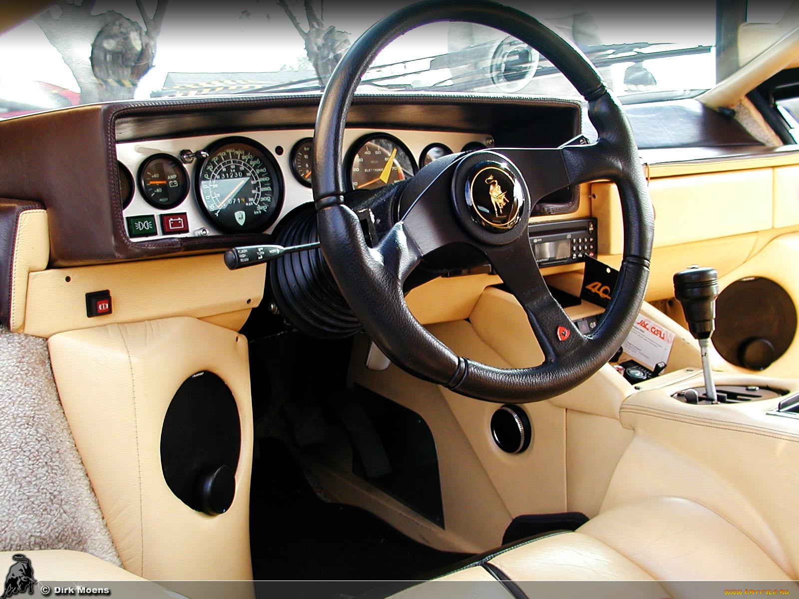 автомобили, спидометры, торпедо