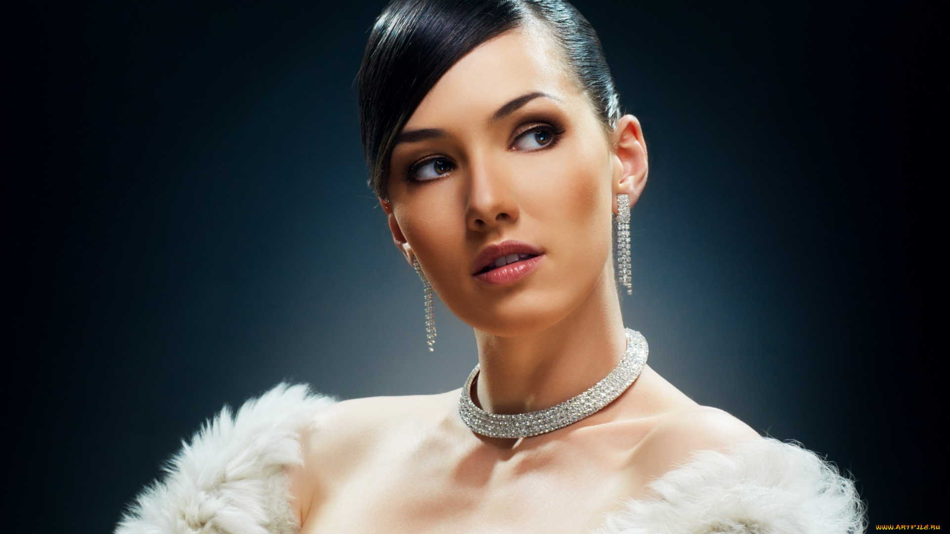 -Unsort, Брюнетки, Шатенки, девушки, unsort, брюнетки, шатенки, взгляд, ожерелье, серьги