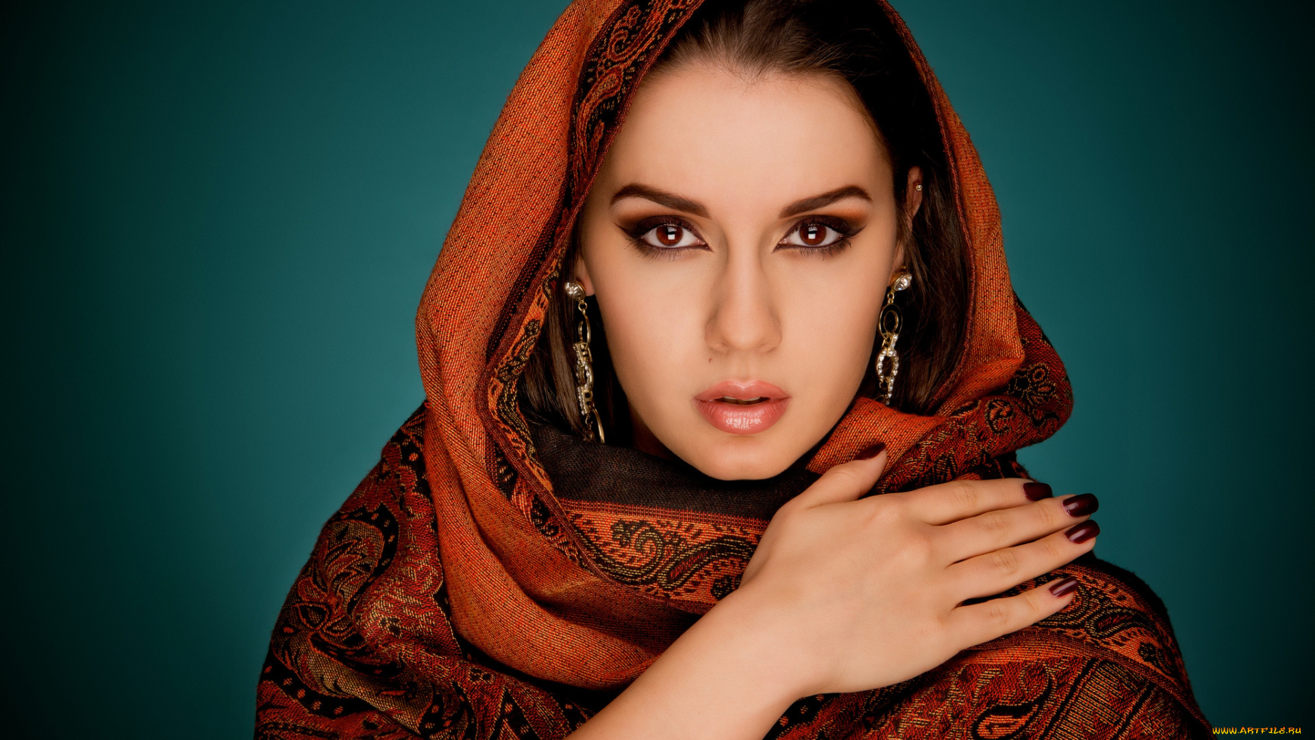 Anca, Condrache, девушки, взгляд, шаль