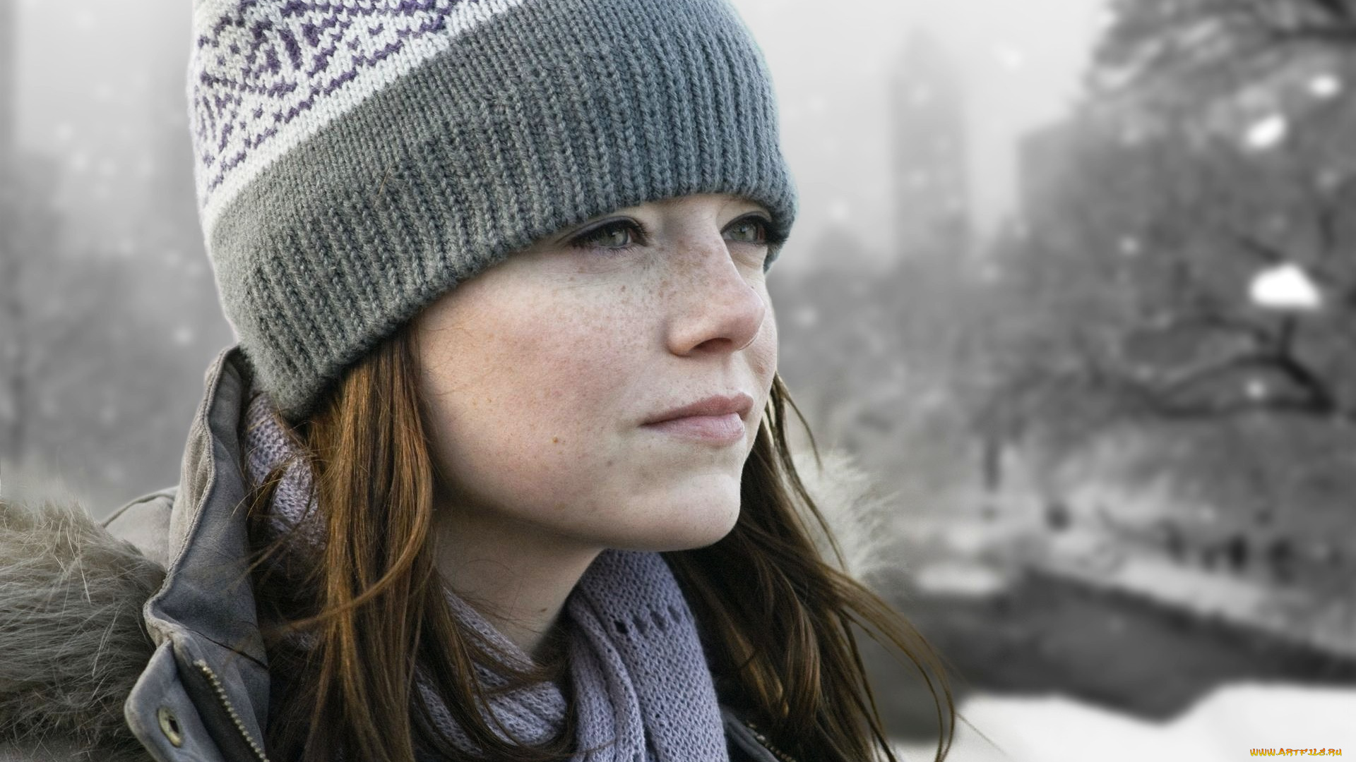девушки, emma, stone, веснушки, куртка, шарф, шапка, рыжая, лицо, эмма, стоун