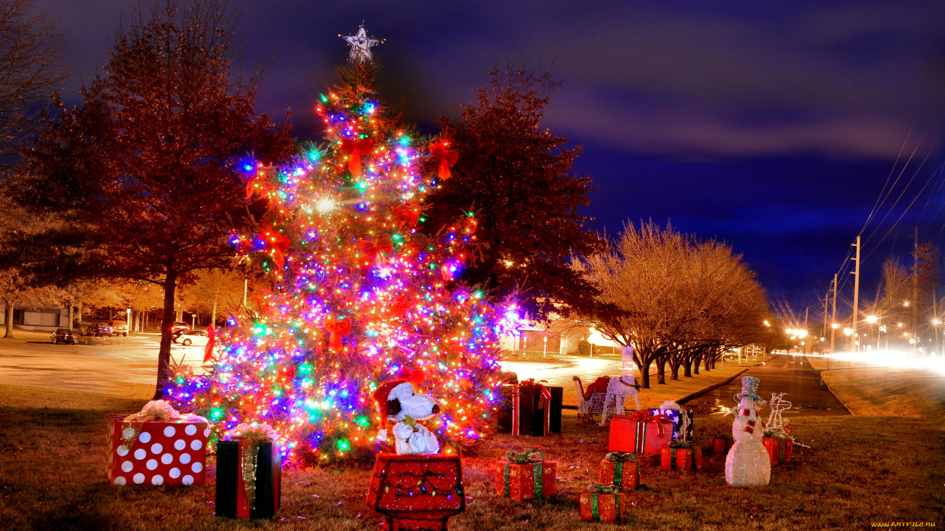 праздничные, Ёлки, гирлянды, елка, снеговик, подарки, коробки
