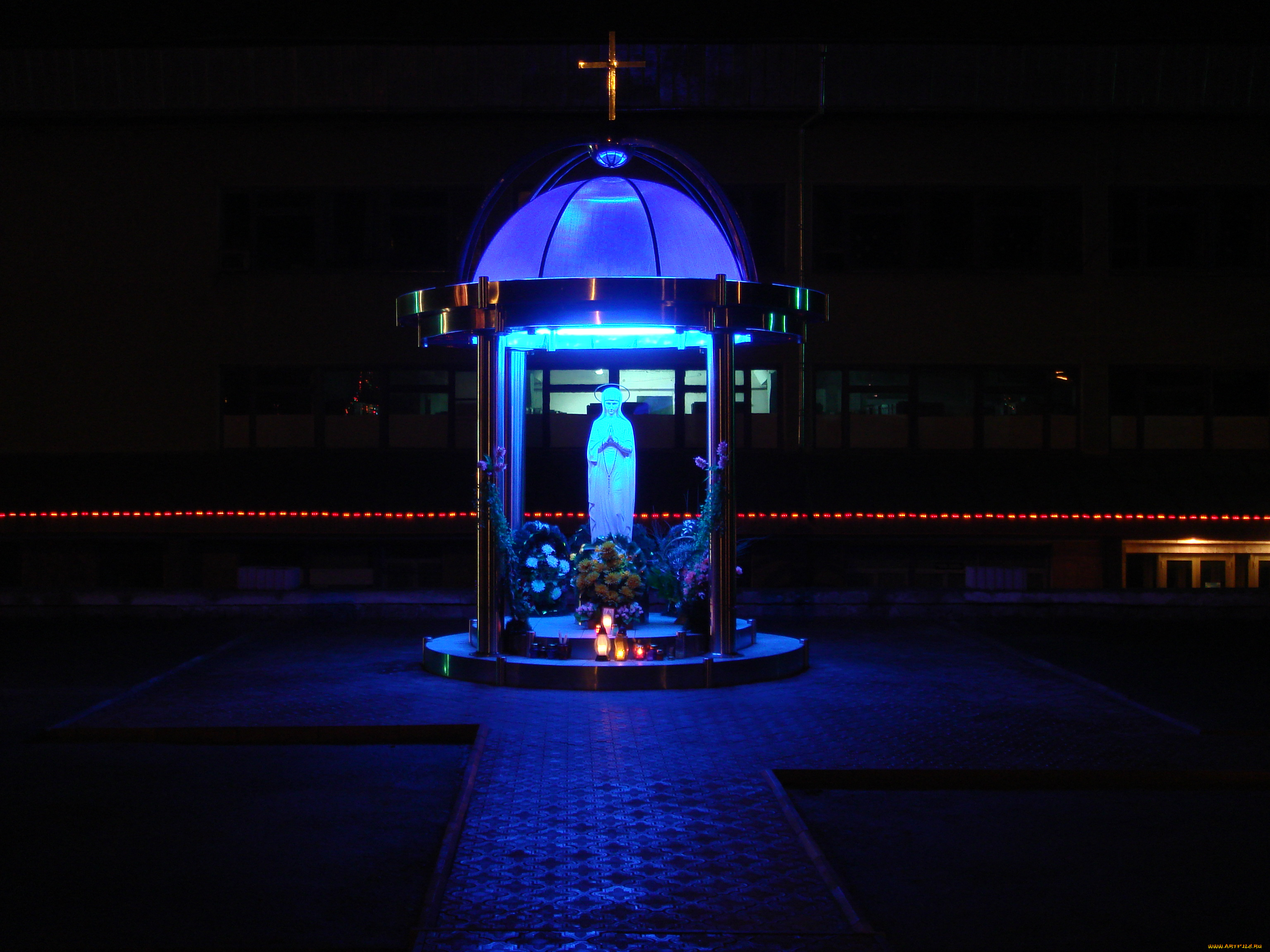 разное, религия, католицизм, христианство, ночь, крест, праздник, божья, мать, огонь, статуя, часовня, ивано-франковск