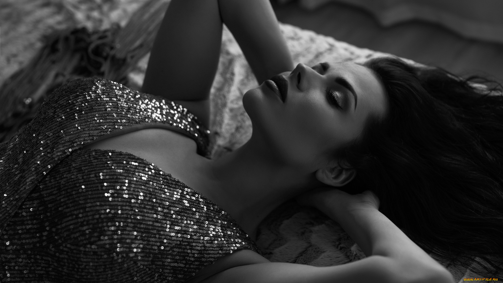 девушки, -, черно-белые, девушка, брюнетка, сексуальная, милая, модель, красивая, супер, сладкая, лапочка, симпатичная, классная, нежная, идеальная, няша, яркая, игривая, великолепная, обаятельная, жгучая, спокойная, удивительная