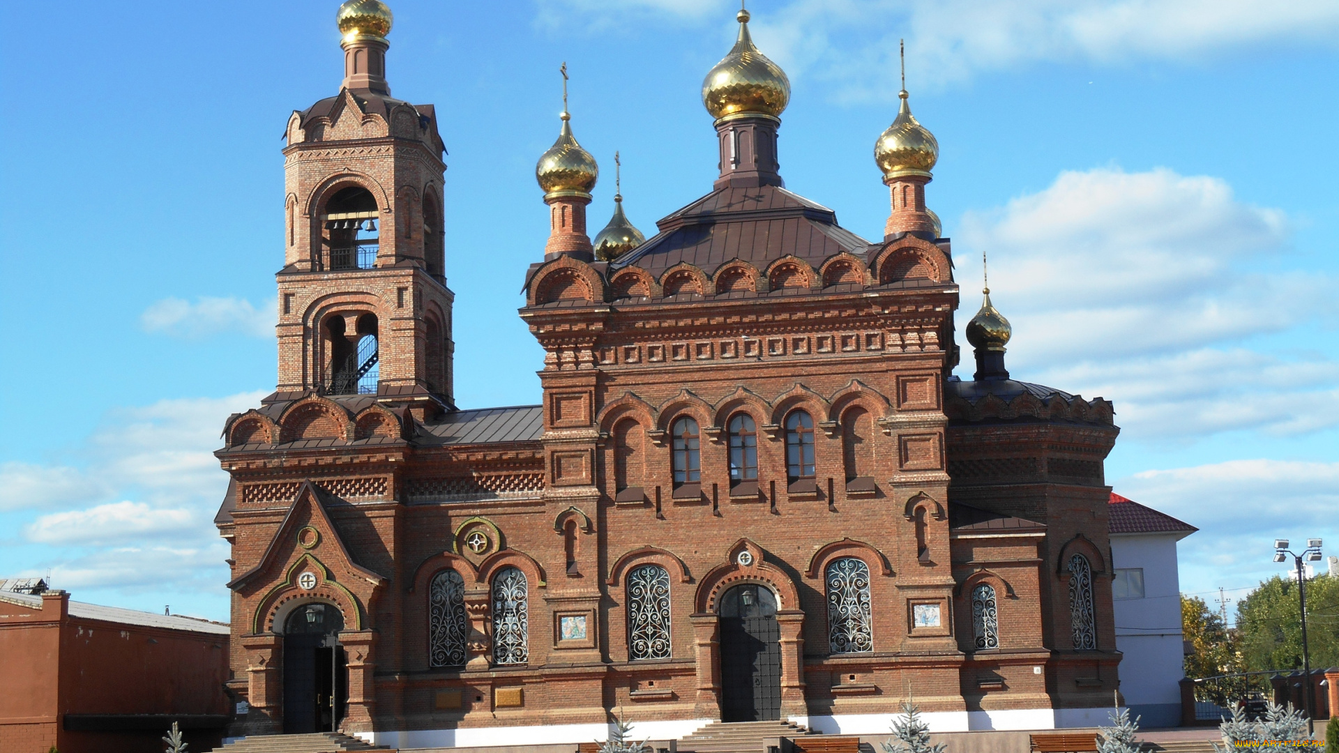 города, -, православные, церкви, , монастыри, церковь, город, храм, архитектура, россия, хвалынск, саратовская, область, храм, воздвижения, креста, господня