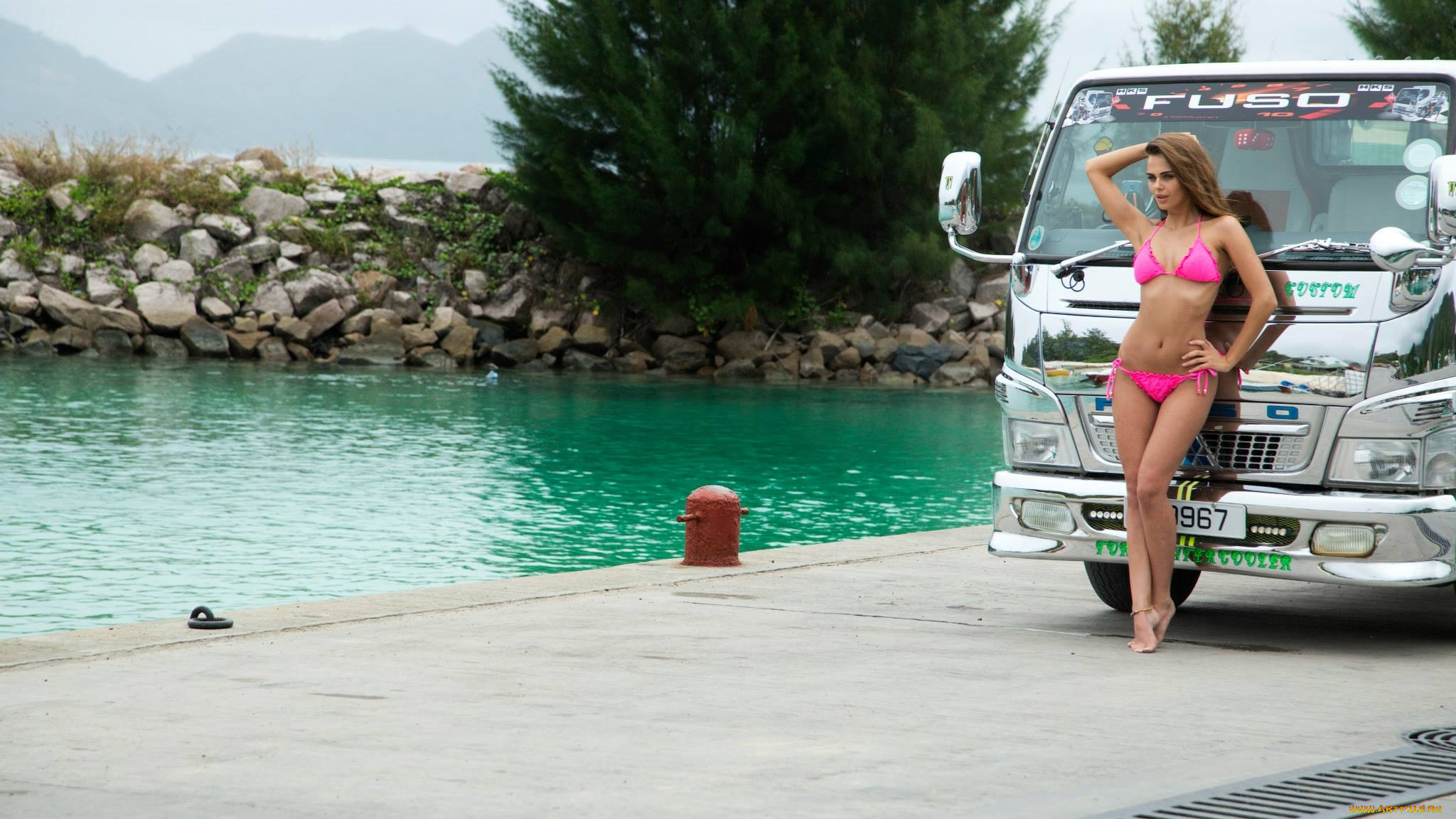 девушки, xenia, deli, автобус, бассейн, шатенка, бикини