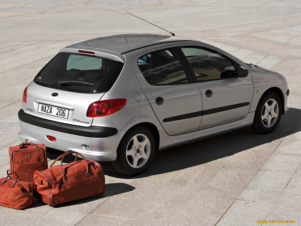 автомобили, naza